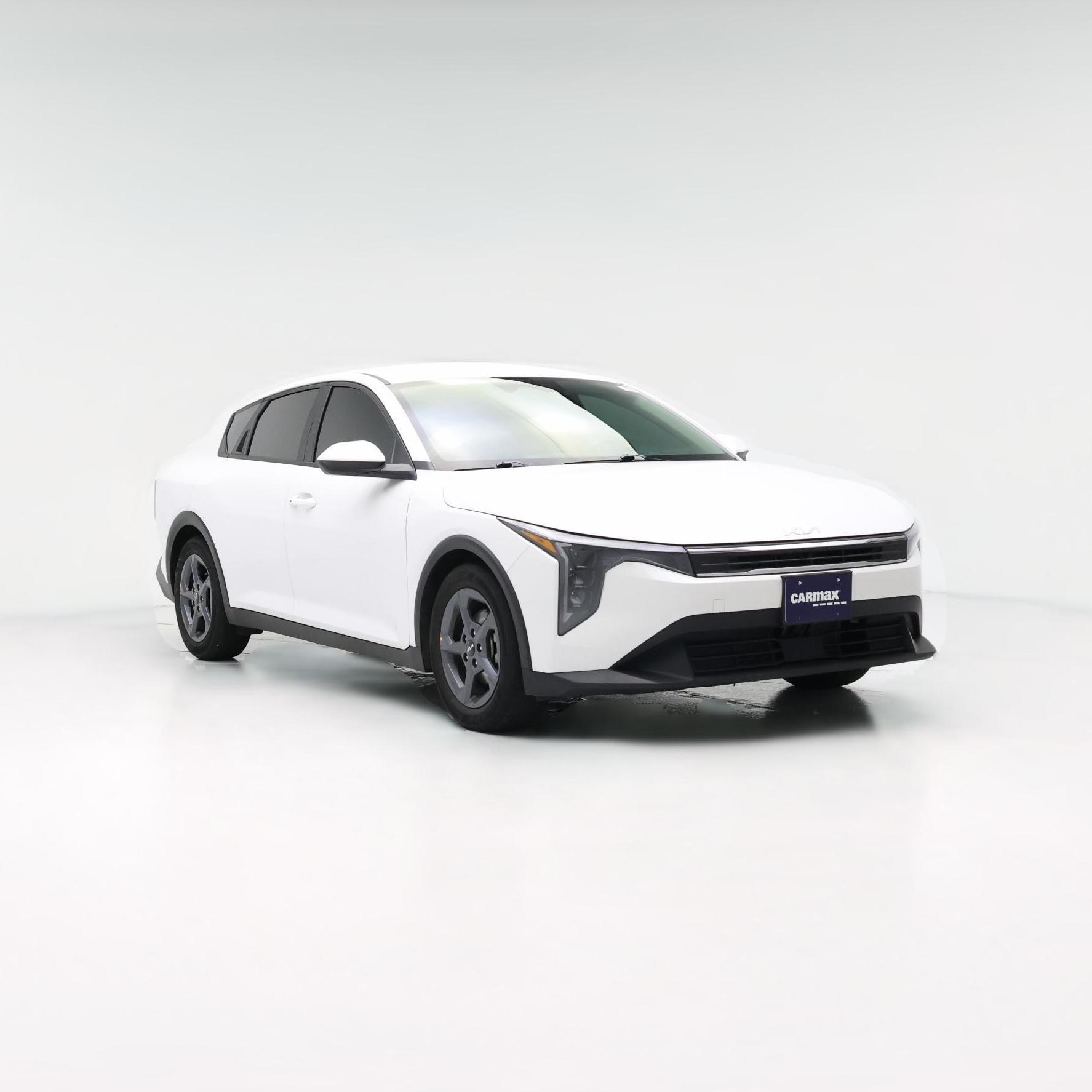 Thumbnail: 2025 Kia K4 - 1