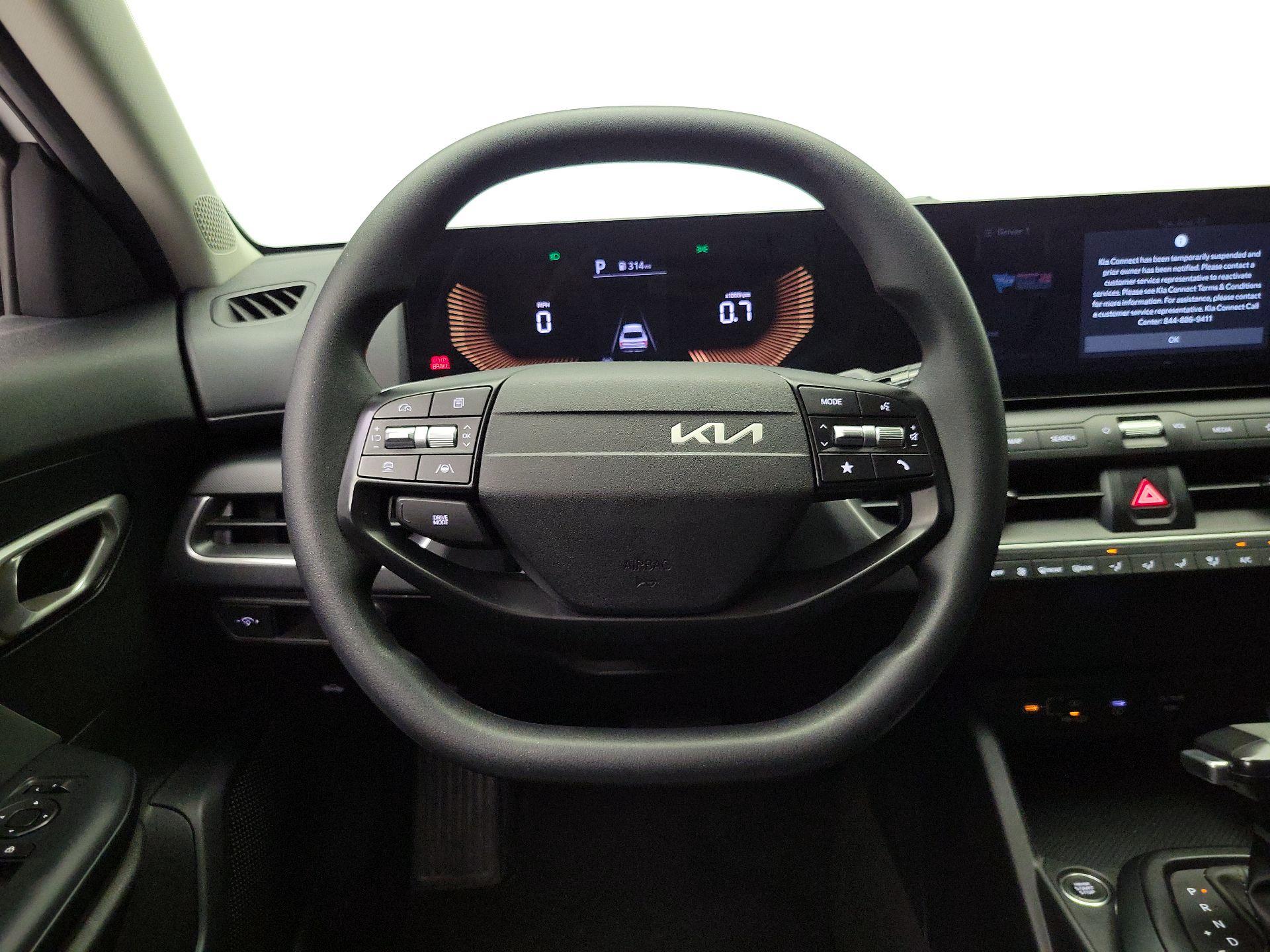 Thumbnail: 2025 Kia K4 - 10