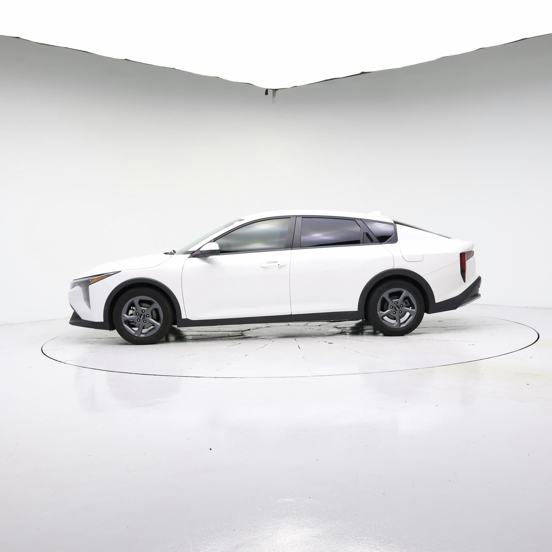 Thumbnail: 2025 Kia K4 - 3