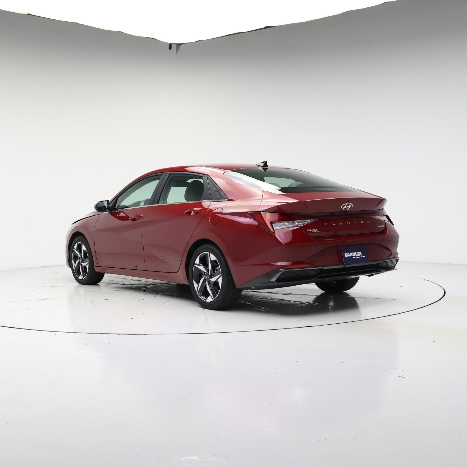 Thumbnail: 2023 Hyundai Elantra - 2