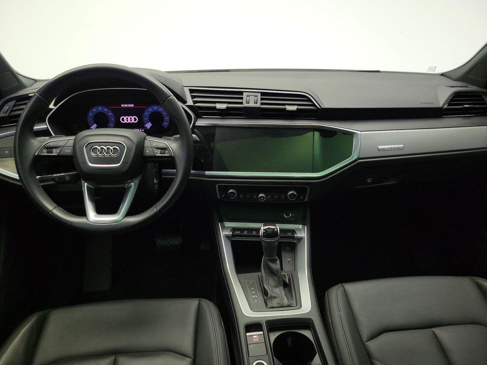 Thumbnail: 2023 Audi Q3 - 9