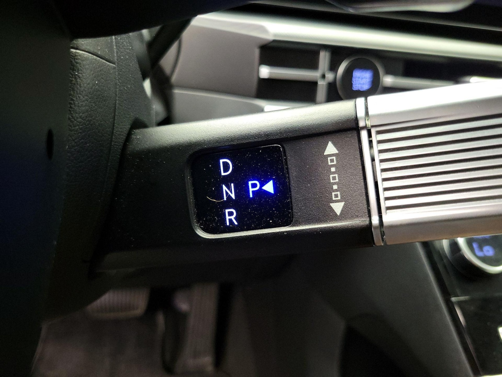 2025 Hyundai Santa Fe SEL - Photo 18