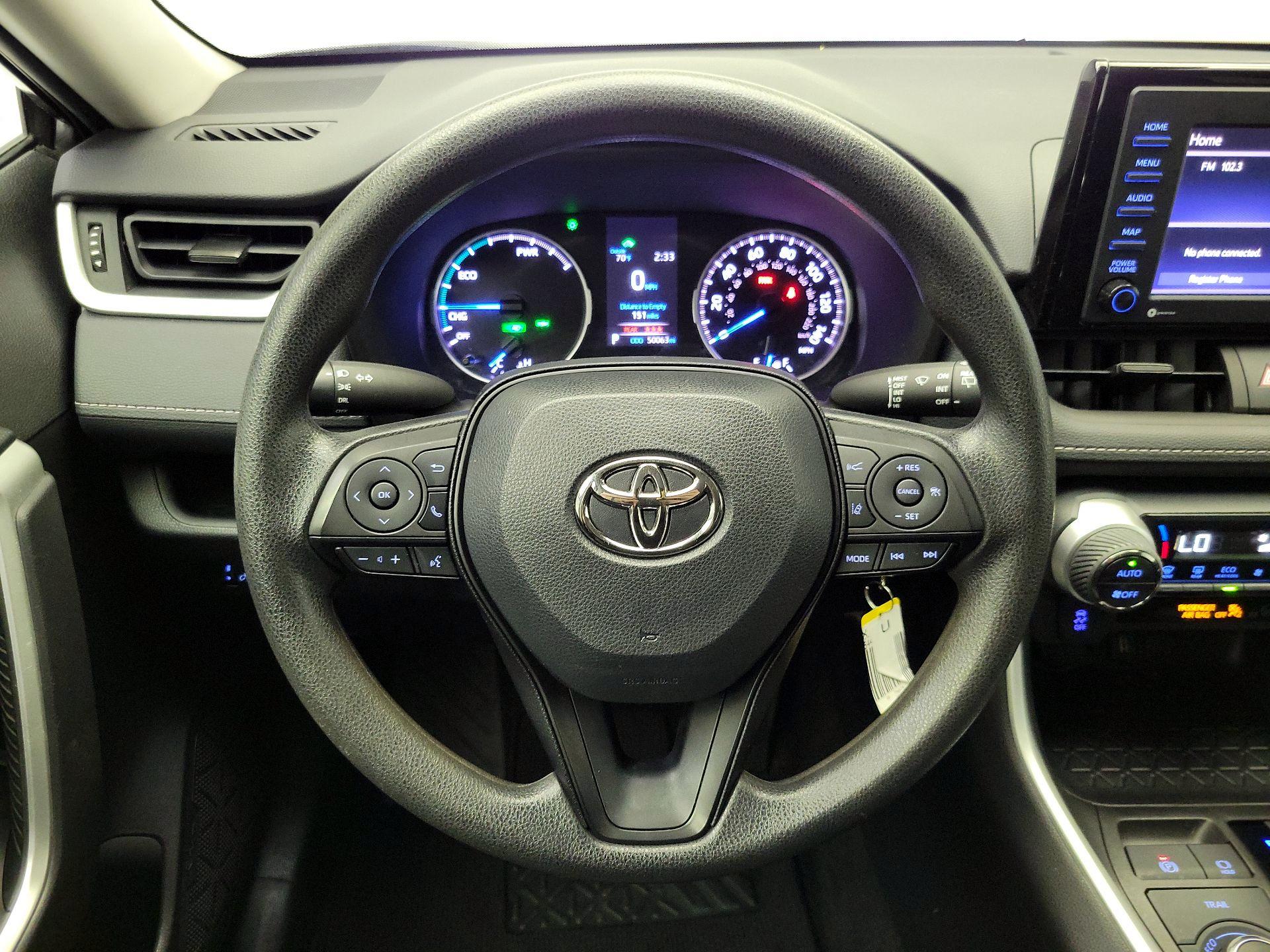 Thumbnail: 2022 Toyota RAV4 - 10
