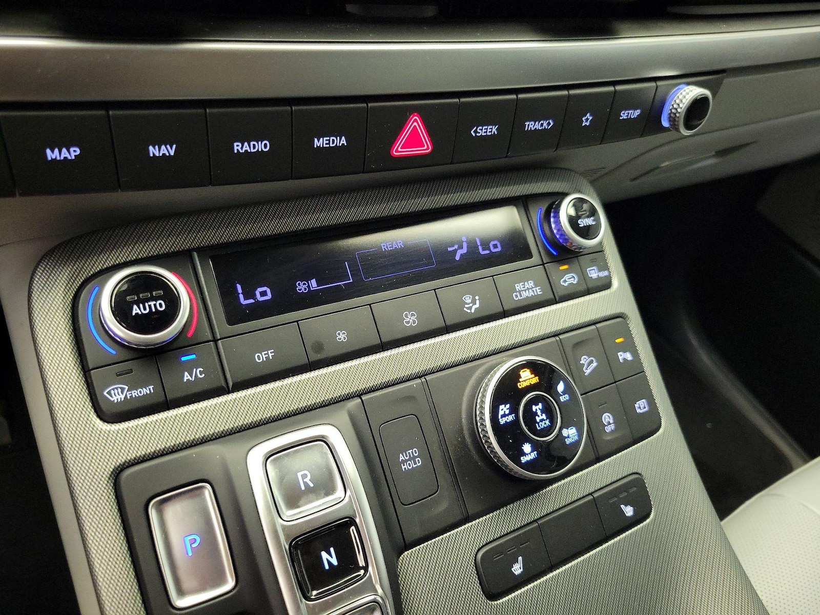 2024 Hyundai Palisade SEL - Photo 18