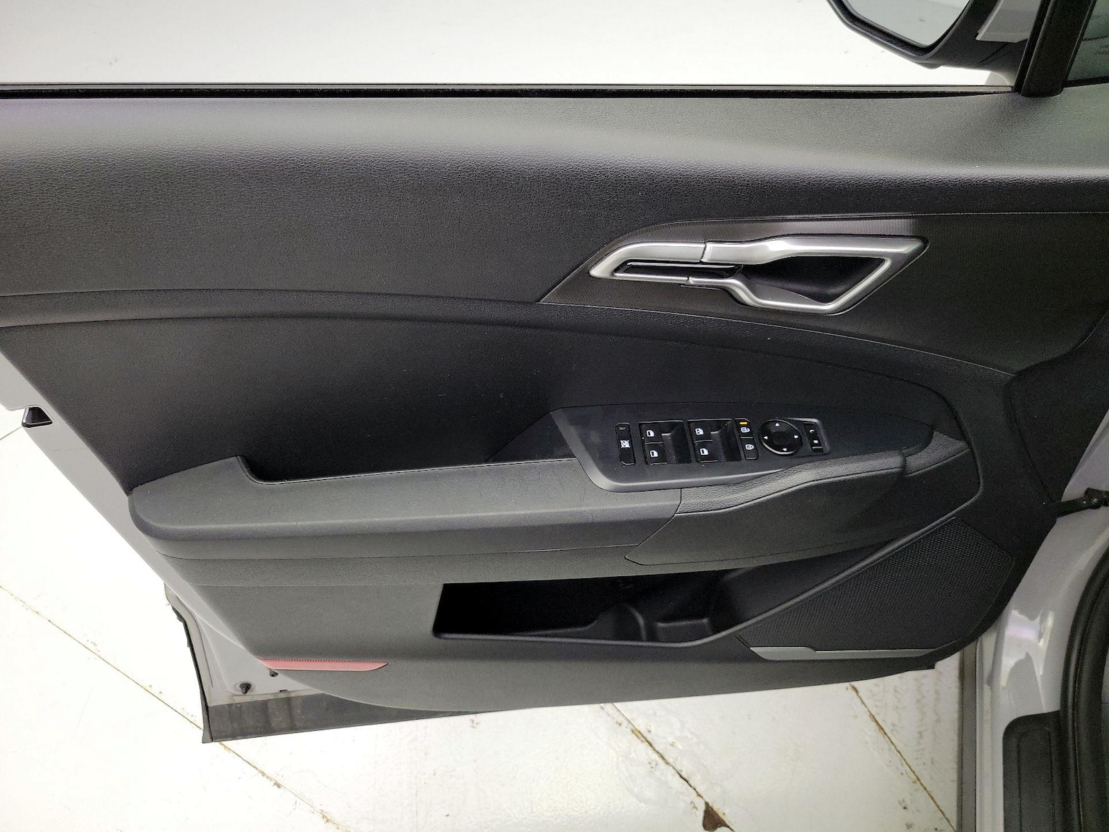 2026 Kia Sportage S Hybrid - Photo 13
