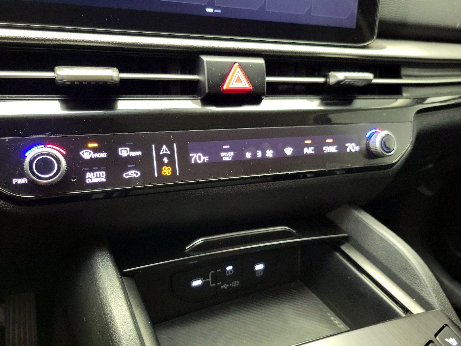 2026 Kia Sportage S Hybrid - Photo 17