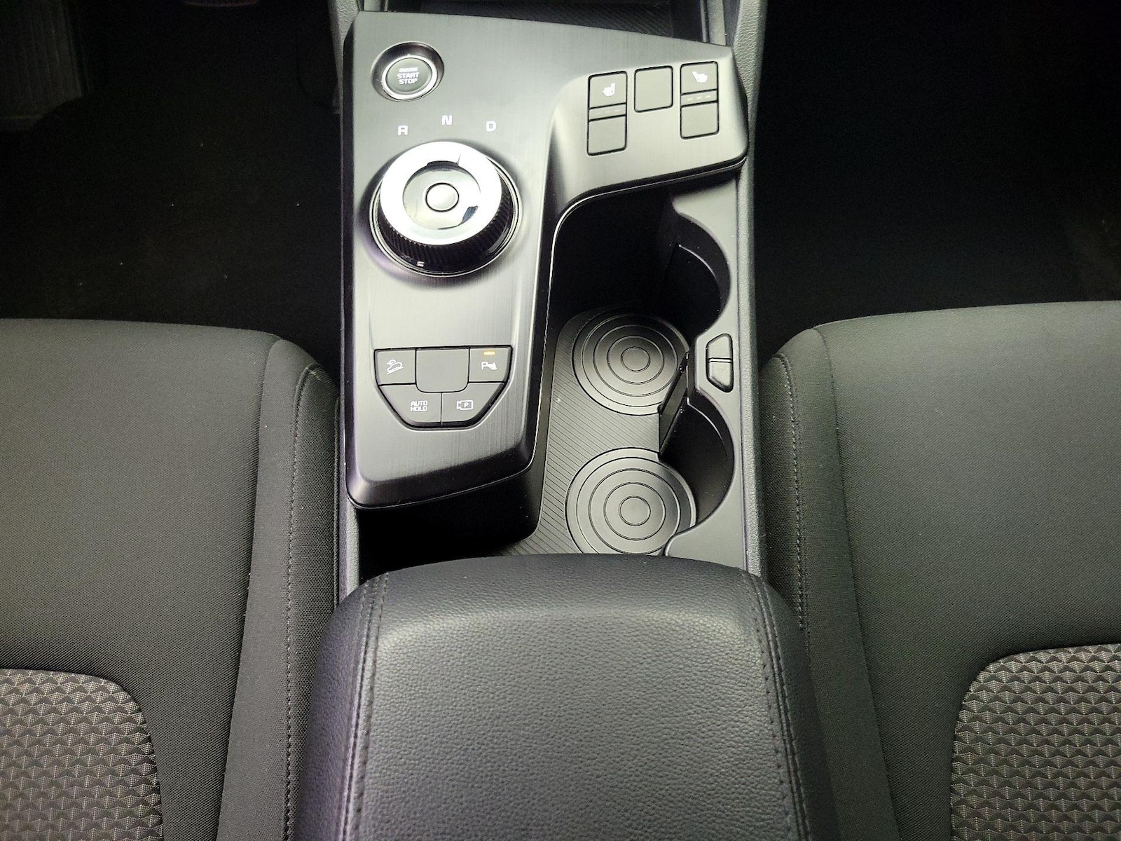2026 Kia Sportage S Hybrid - Photo 18