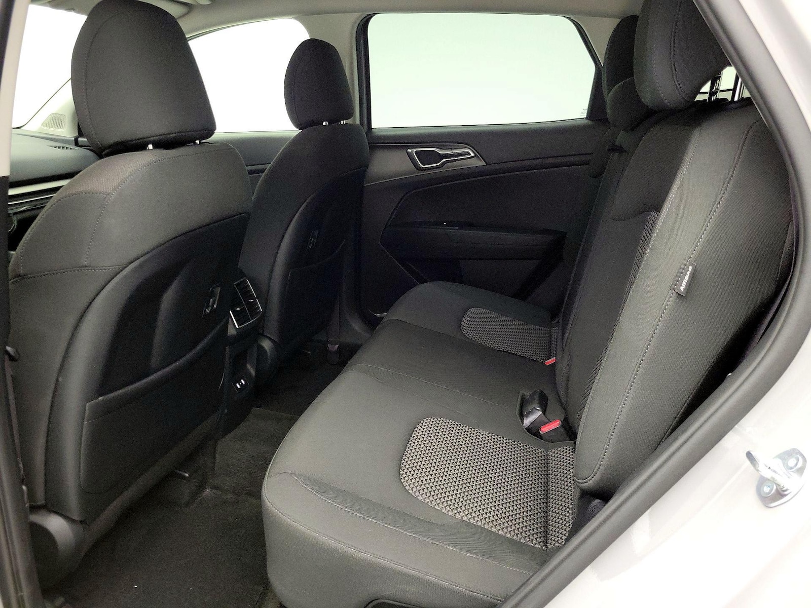 2026 Kia Sportage S Hybrid - Photo 20