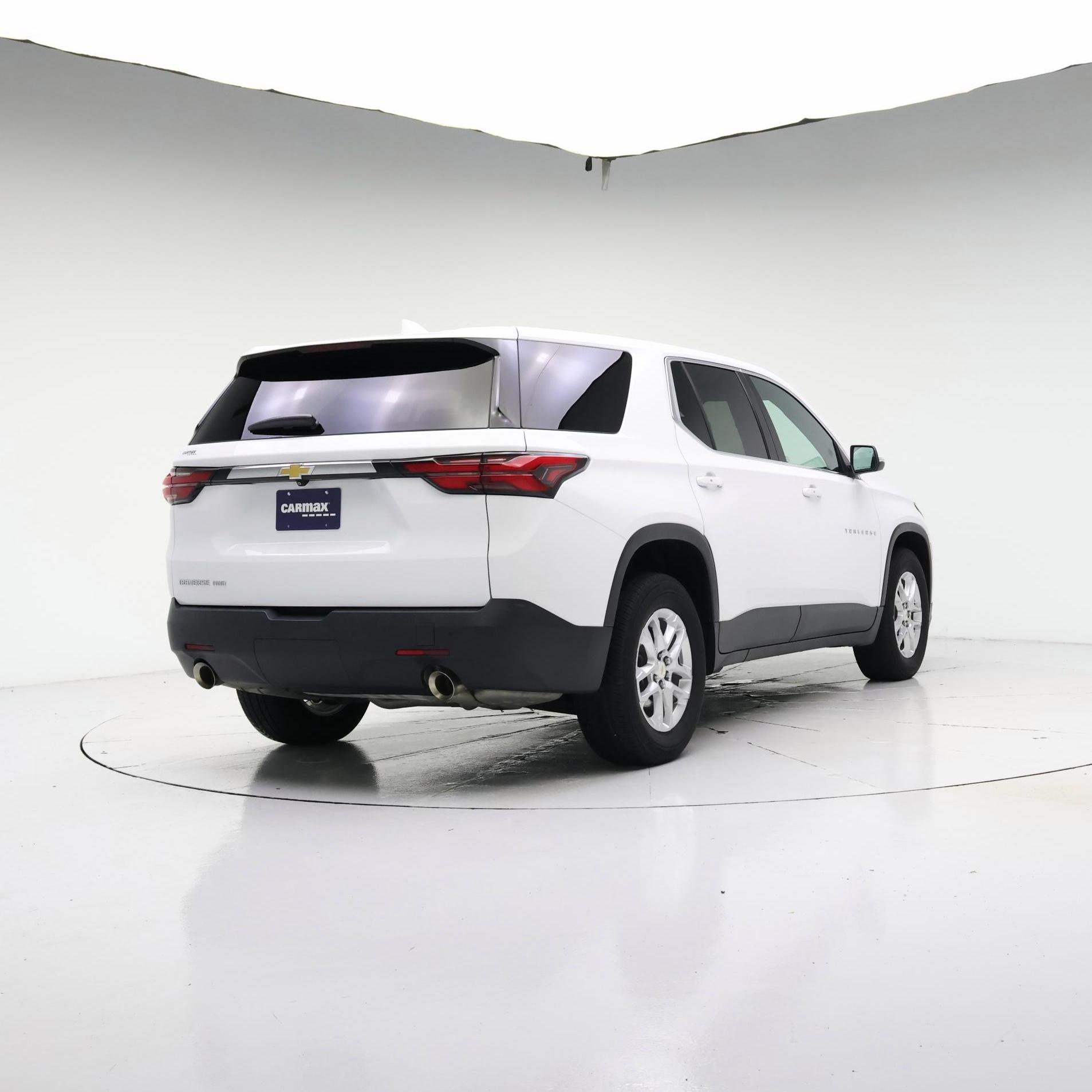 Thumbnail: 2022 Chevrolet Traverse - 8