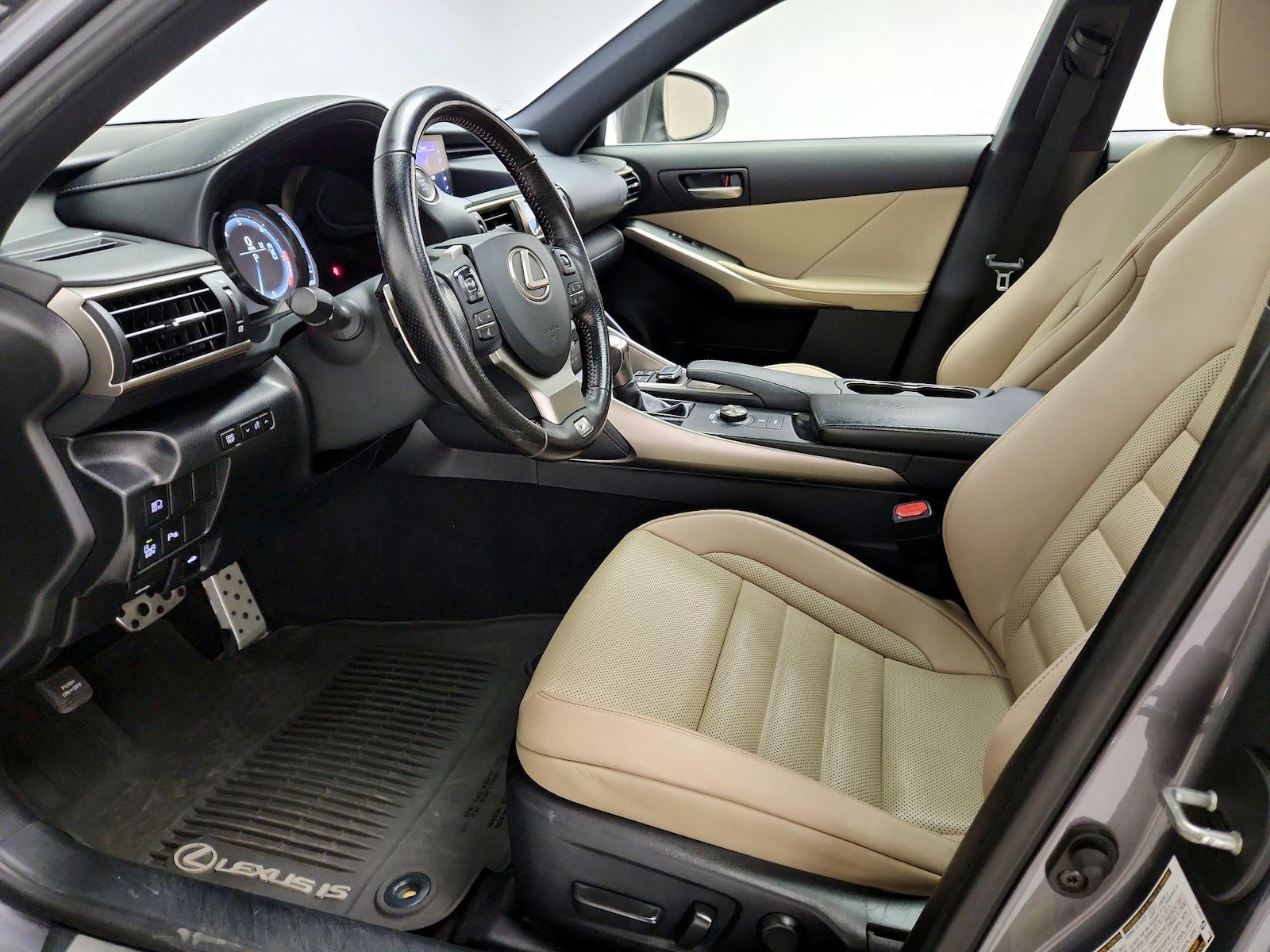 2020 Lexus IS 350 F SPORT - Photo 12