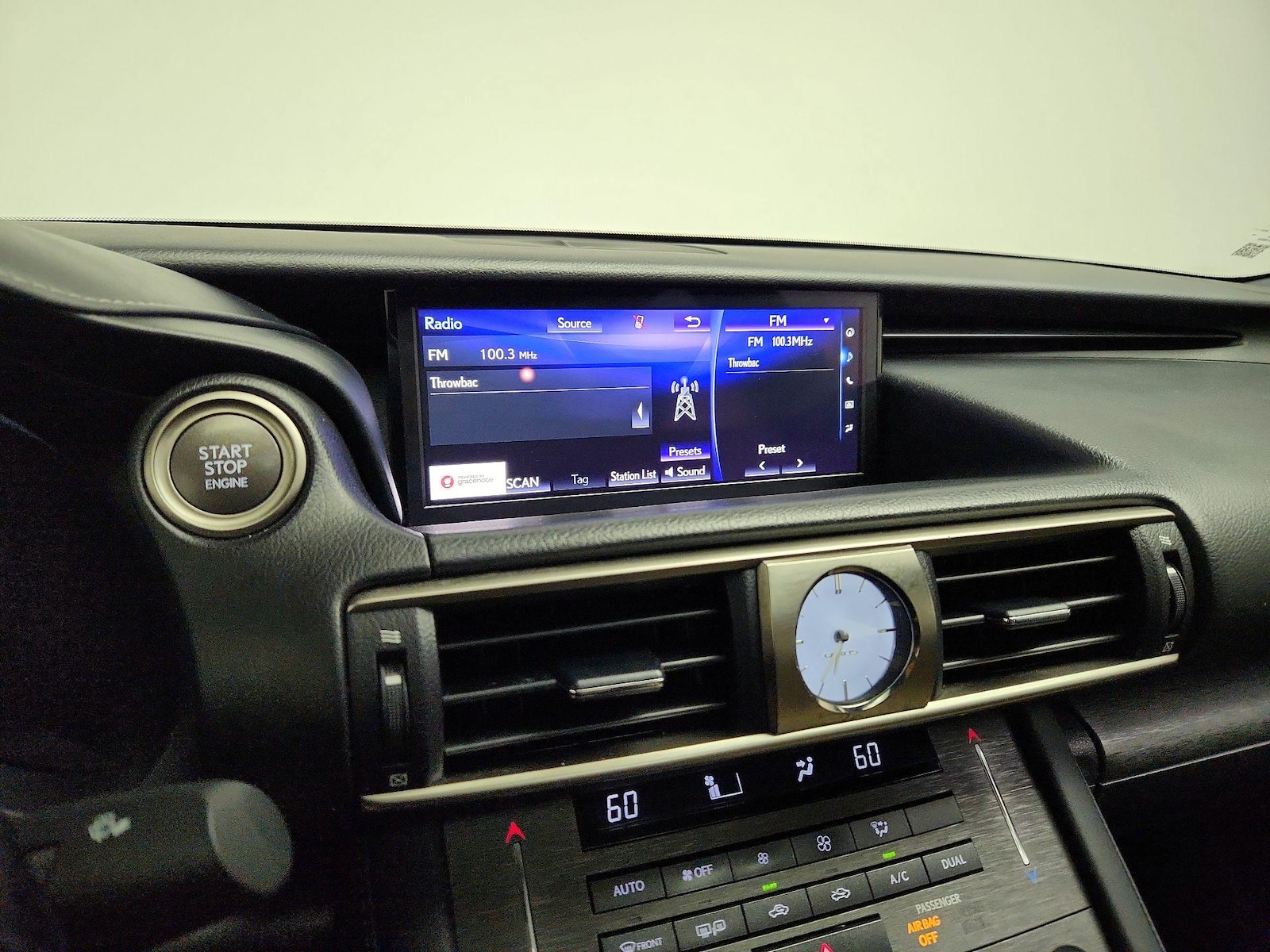 2020 Lexus IS 350 F SPORT - Photo 17