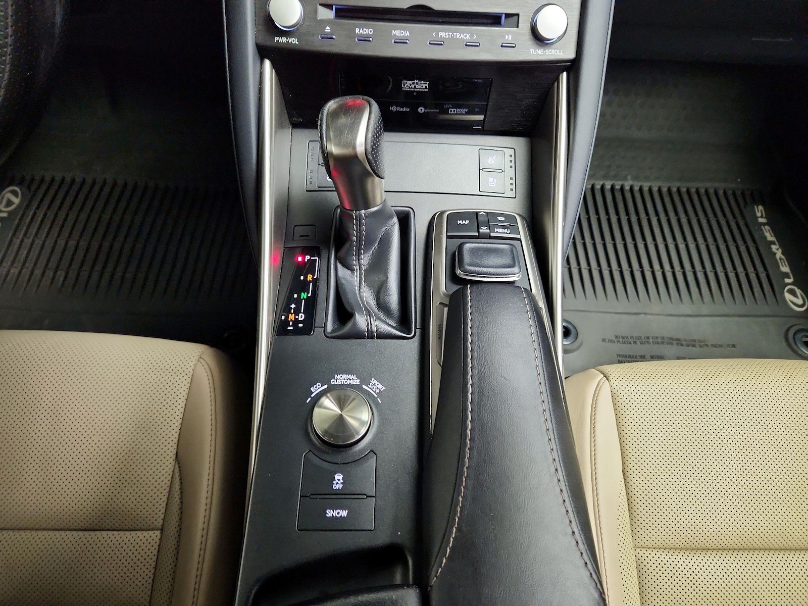 2020 Lexus IS 350 F SPORT - Photo 19