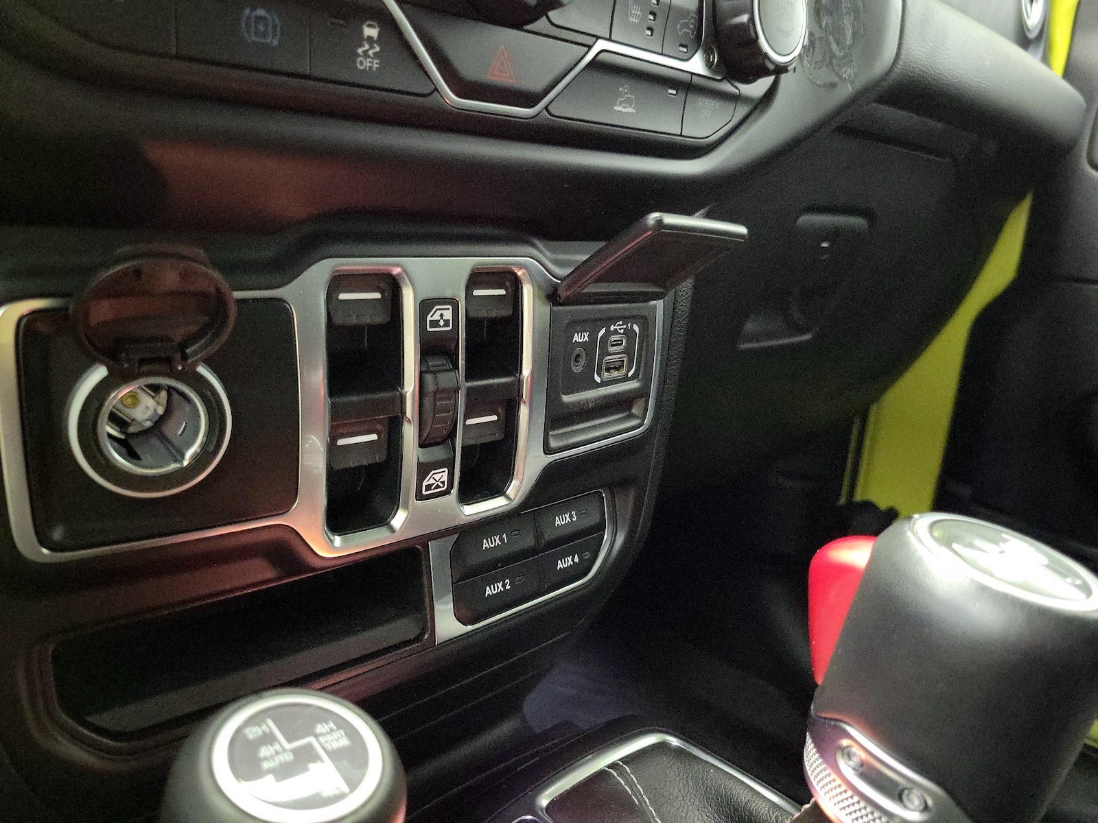 2023 Jeep Wrangler 4xe Sahara 4XE - Photo 20