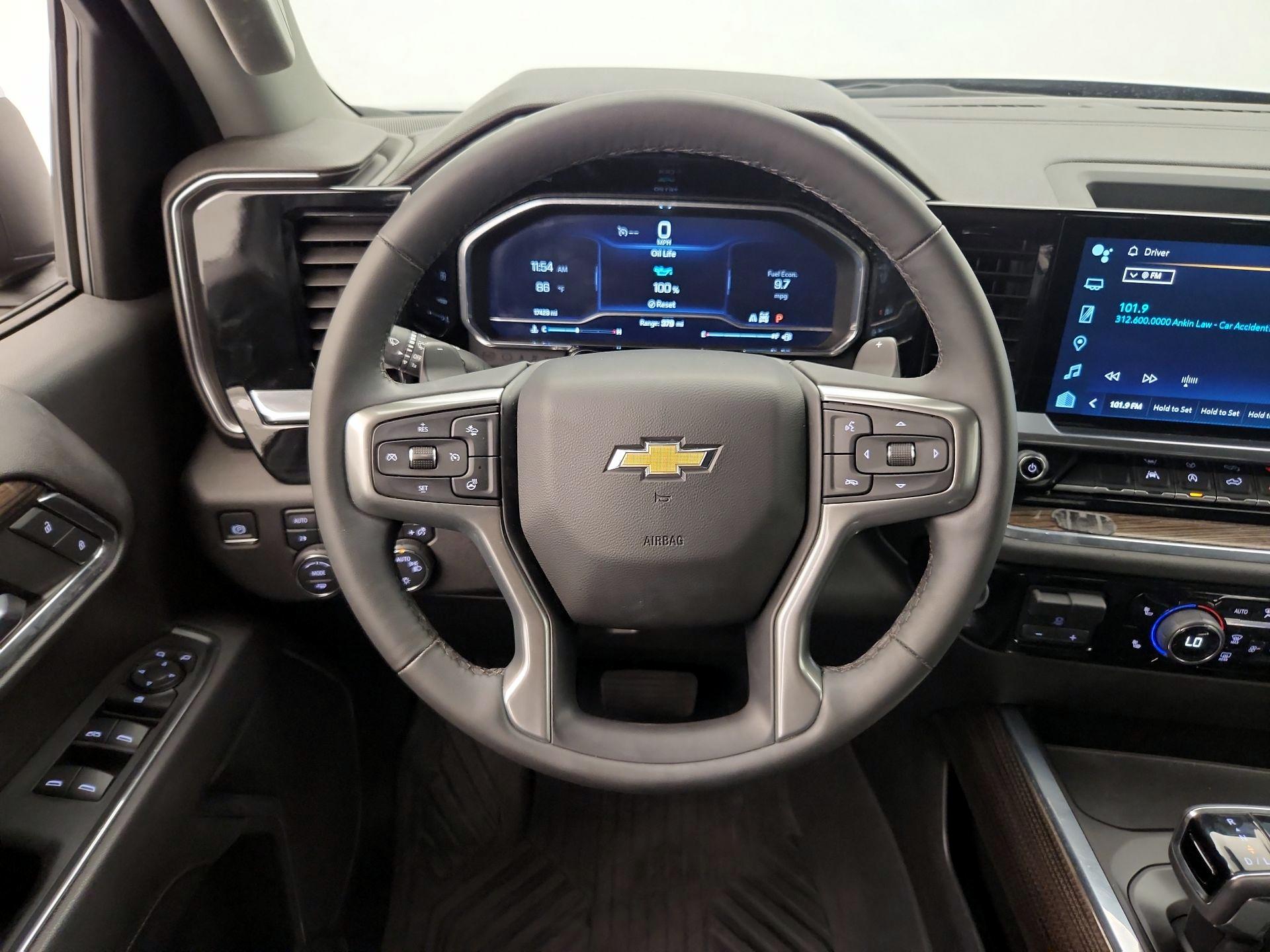 Thumbnail: 2023 Chevrolet Silverado 1500 - 10