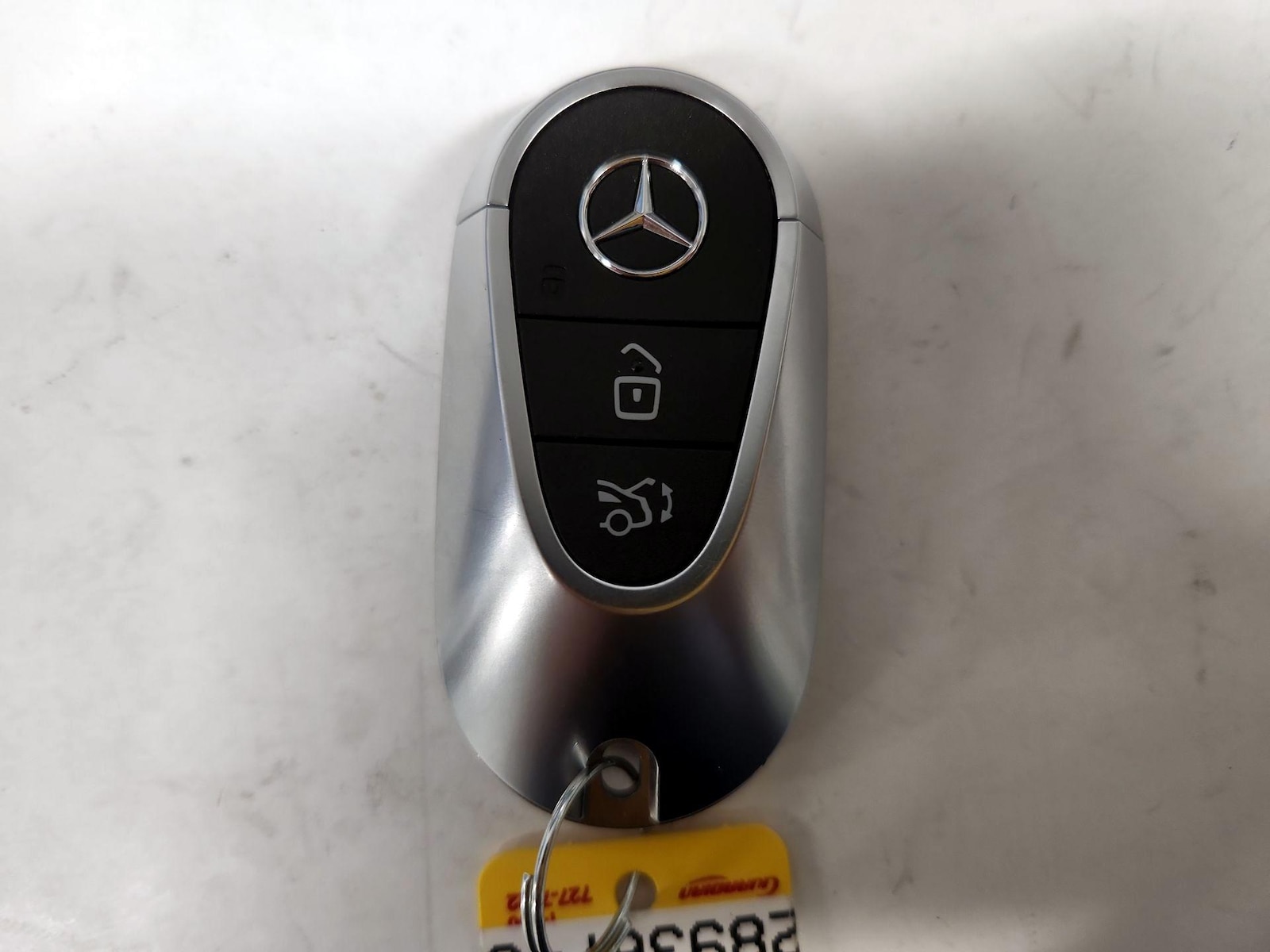 2025 Mercedes-Benz C-Class Sedan C 300 - Photo 26