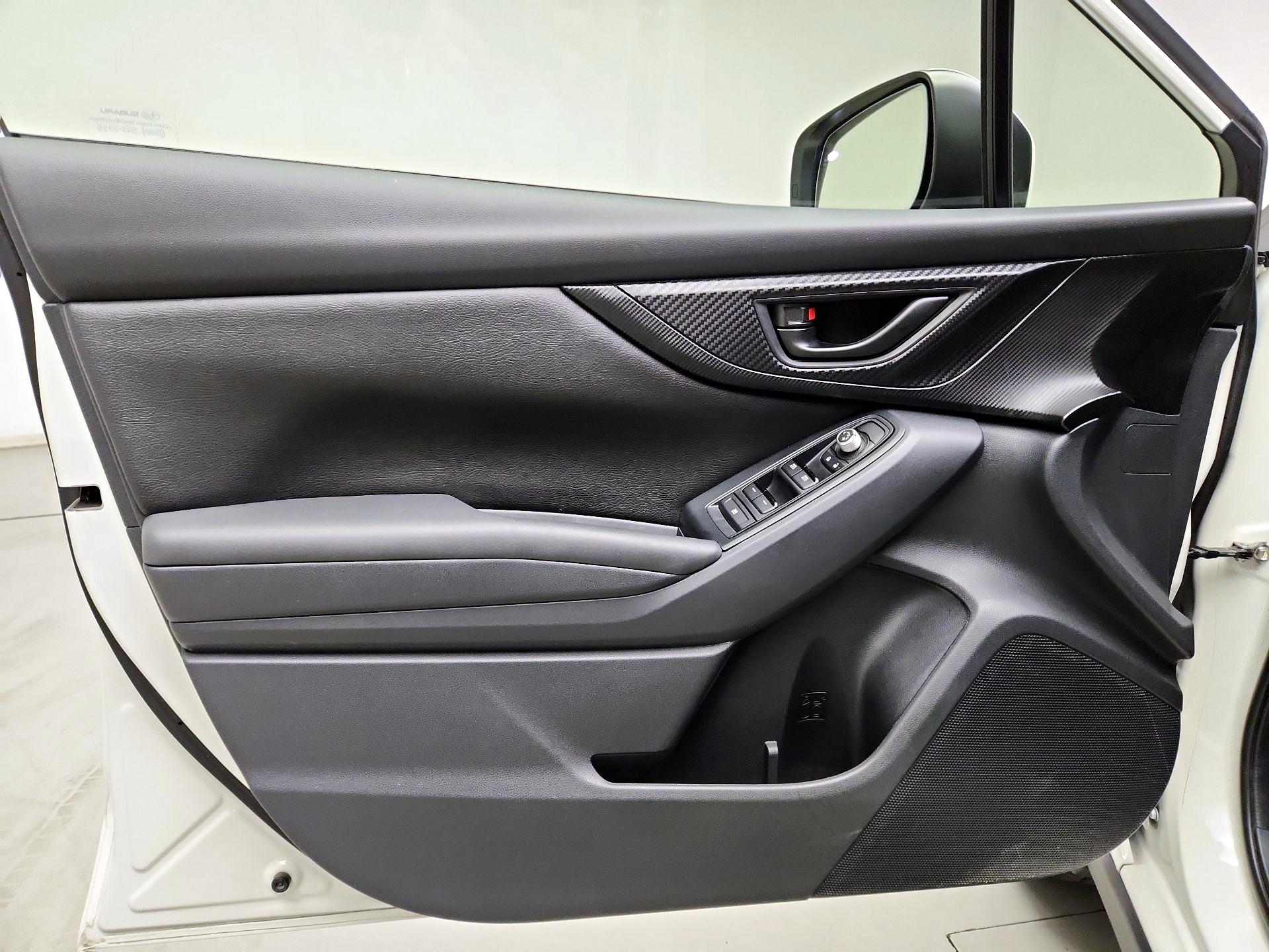 Thumbnail: 2022 Subaru Crosstrek - 10