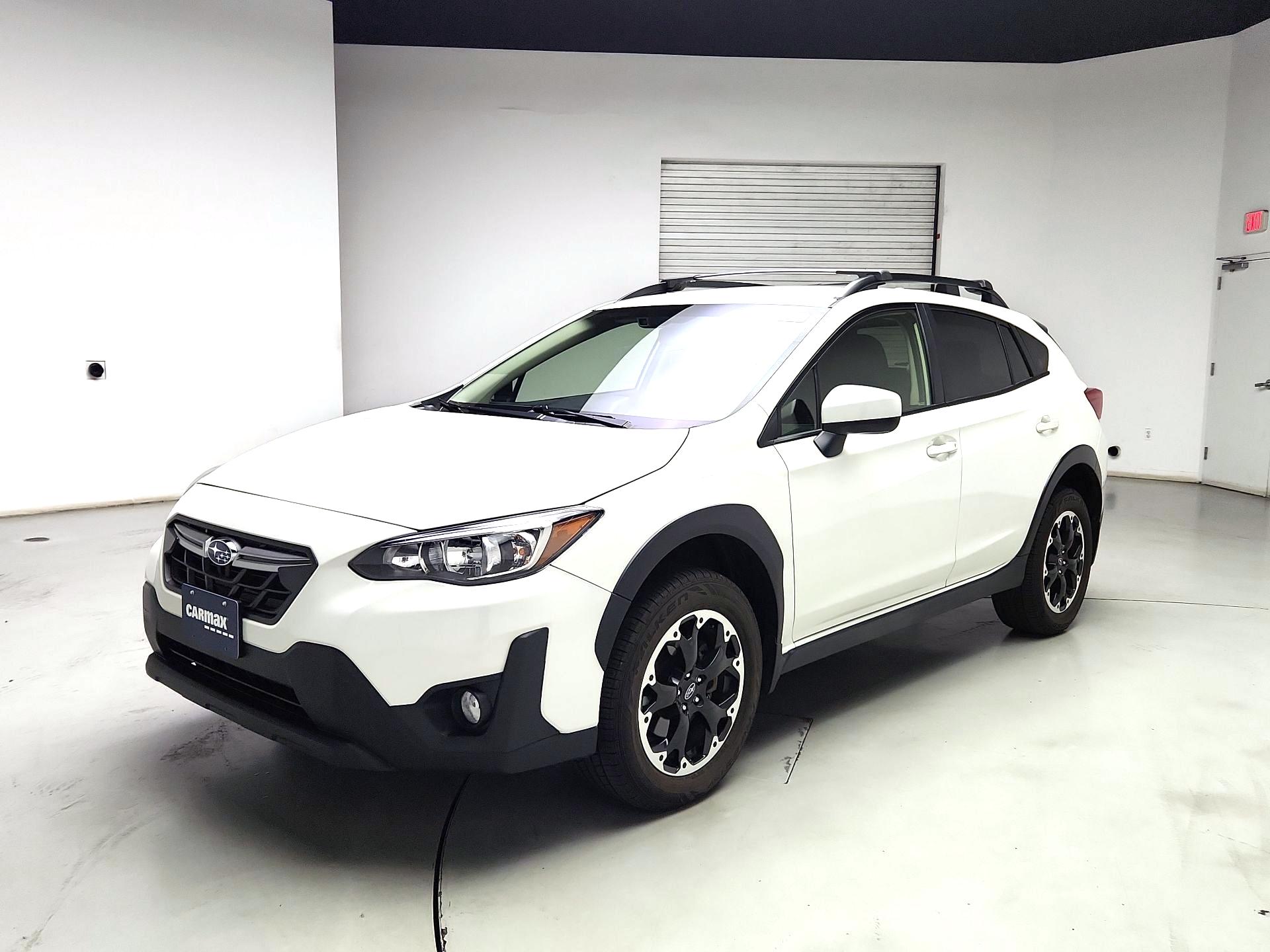 Thumbnail: 2022 Subaru Crosstrek - 3