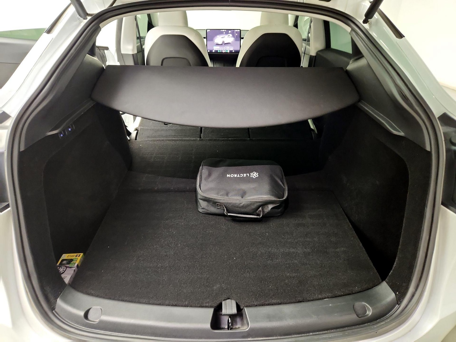 2024 Tesla Model Y Long Range - Photo 20