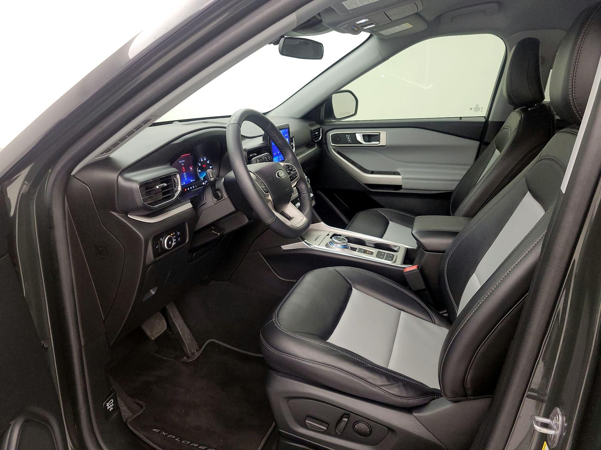 Thumbnail: 2023 Ford Explorer - 11