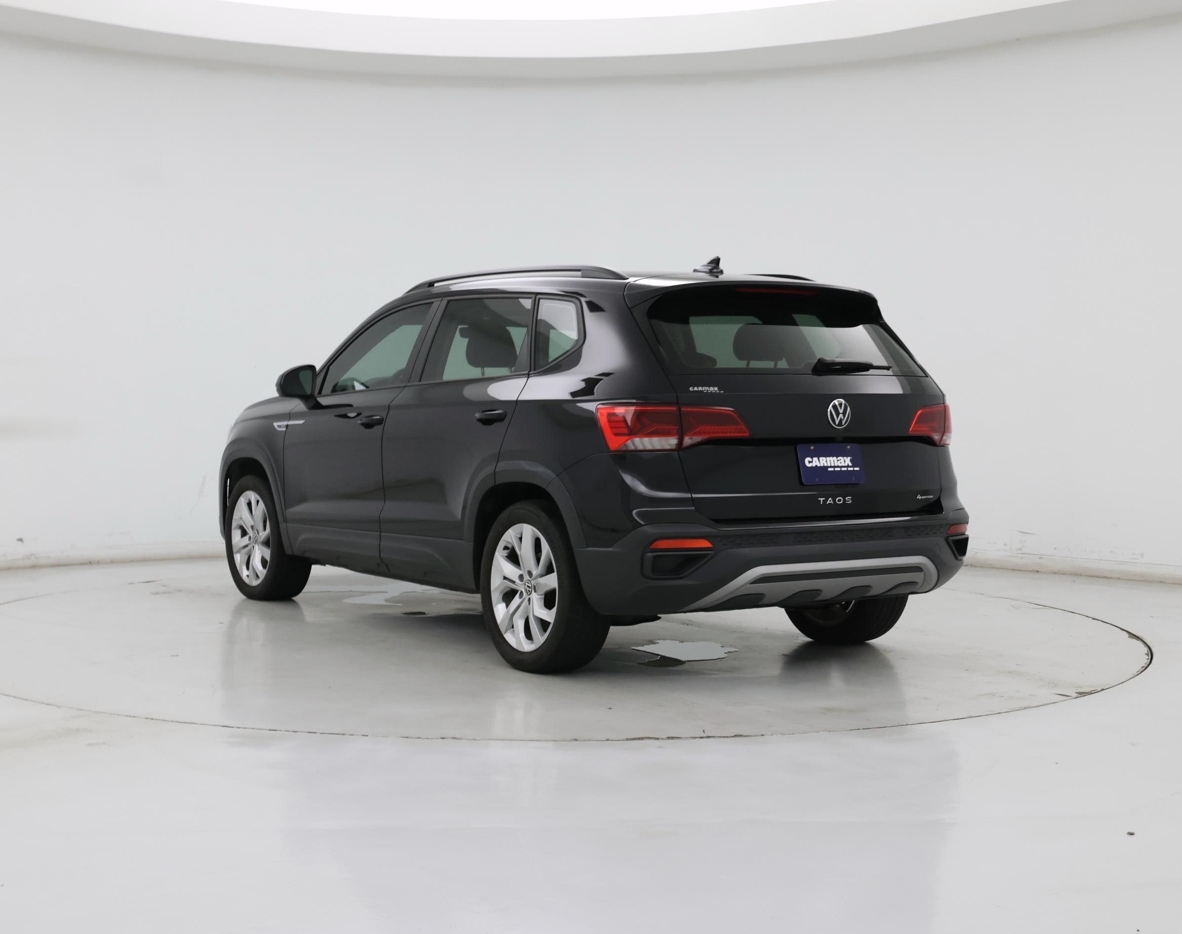 Thumbnail: 2023 Volkswagen Taos - 2