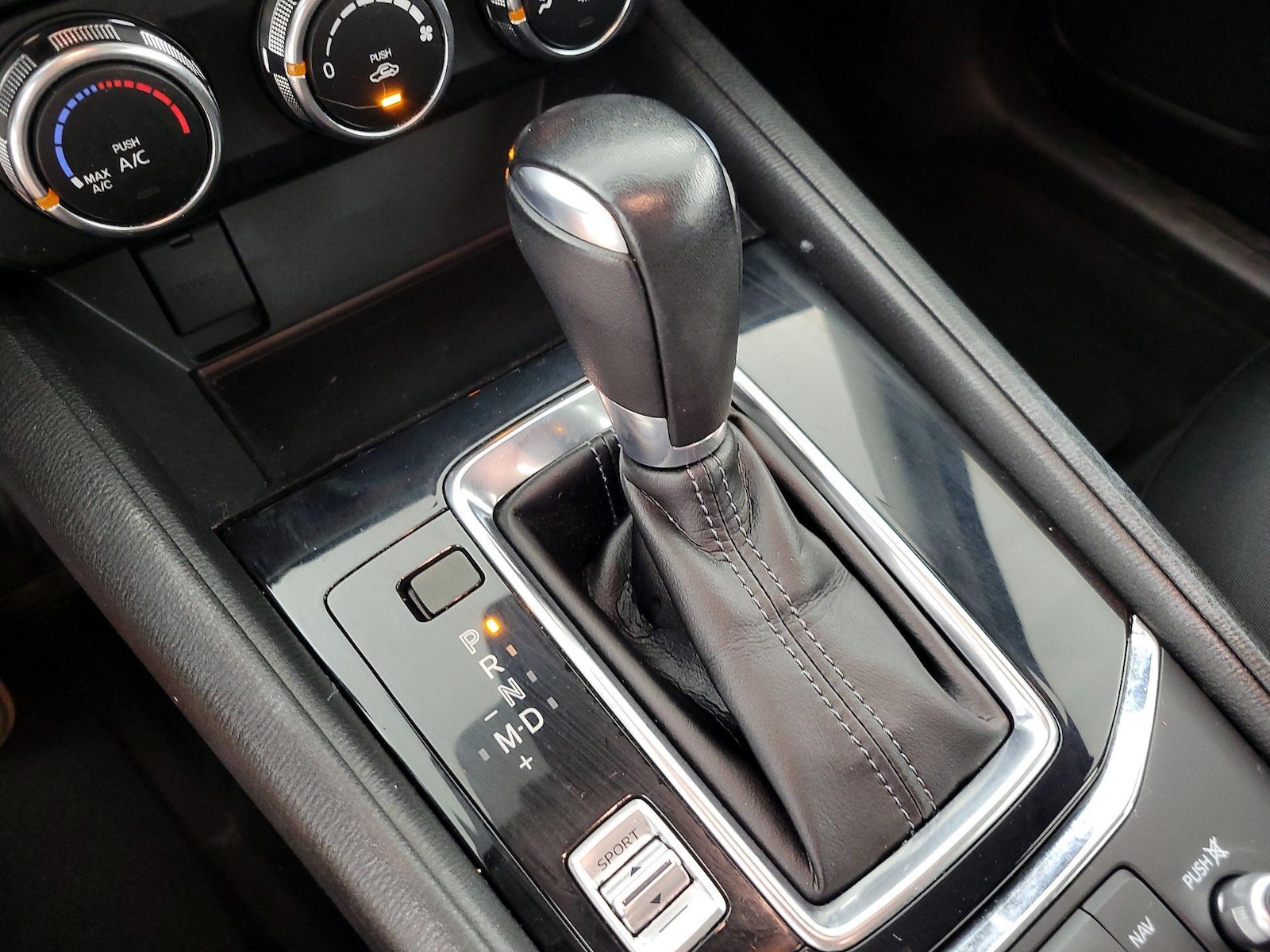 2018 Mazda CX-5 Sport - Photo 18