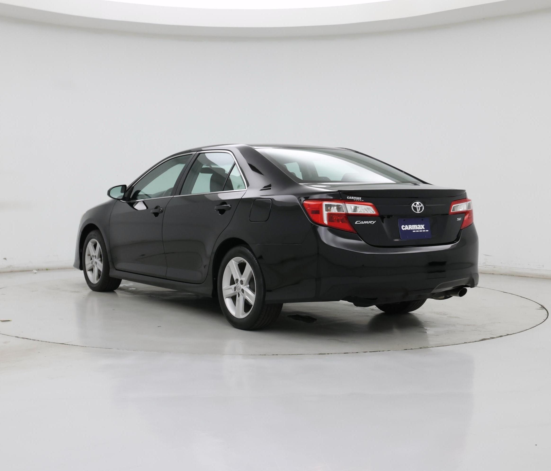 Thumbnail: 2014 Toyota Camry - 2