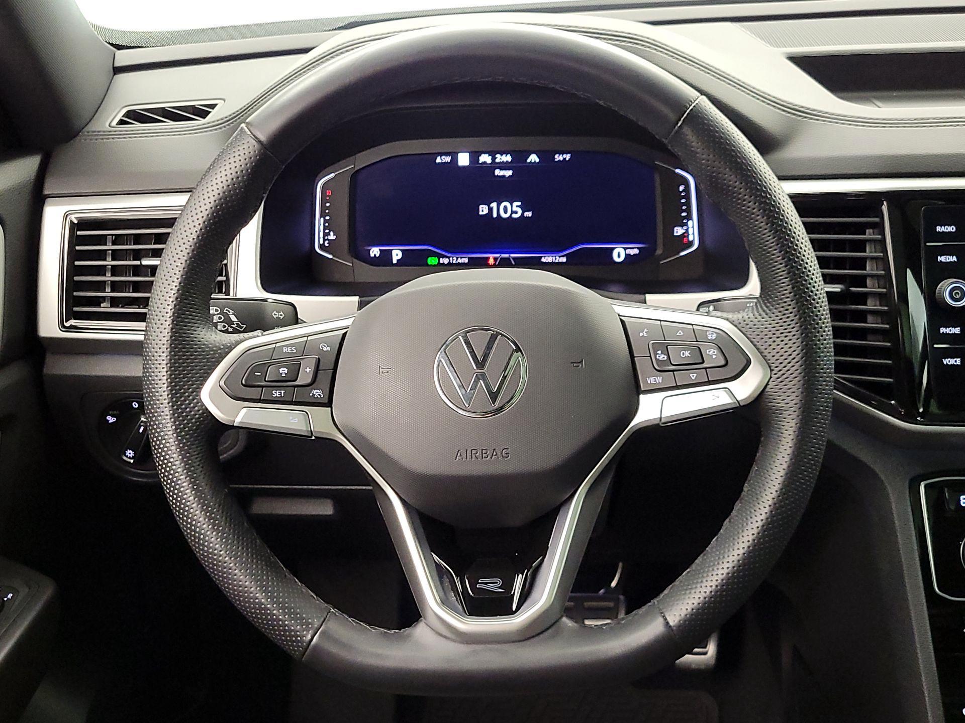Thumbnail: 2023 Volkswagen Atlas - 10
