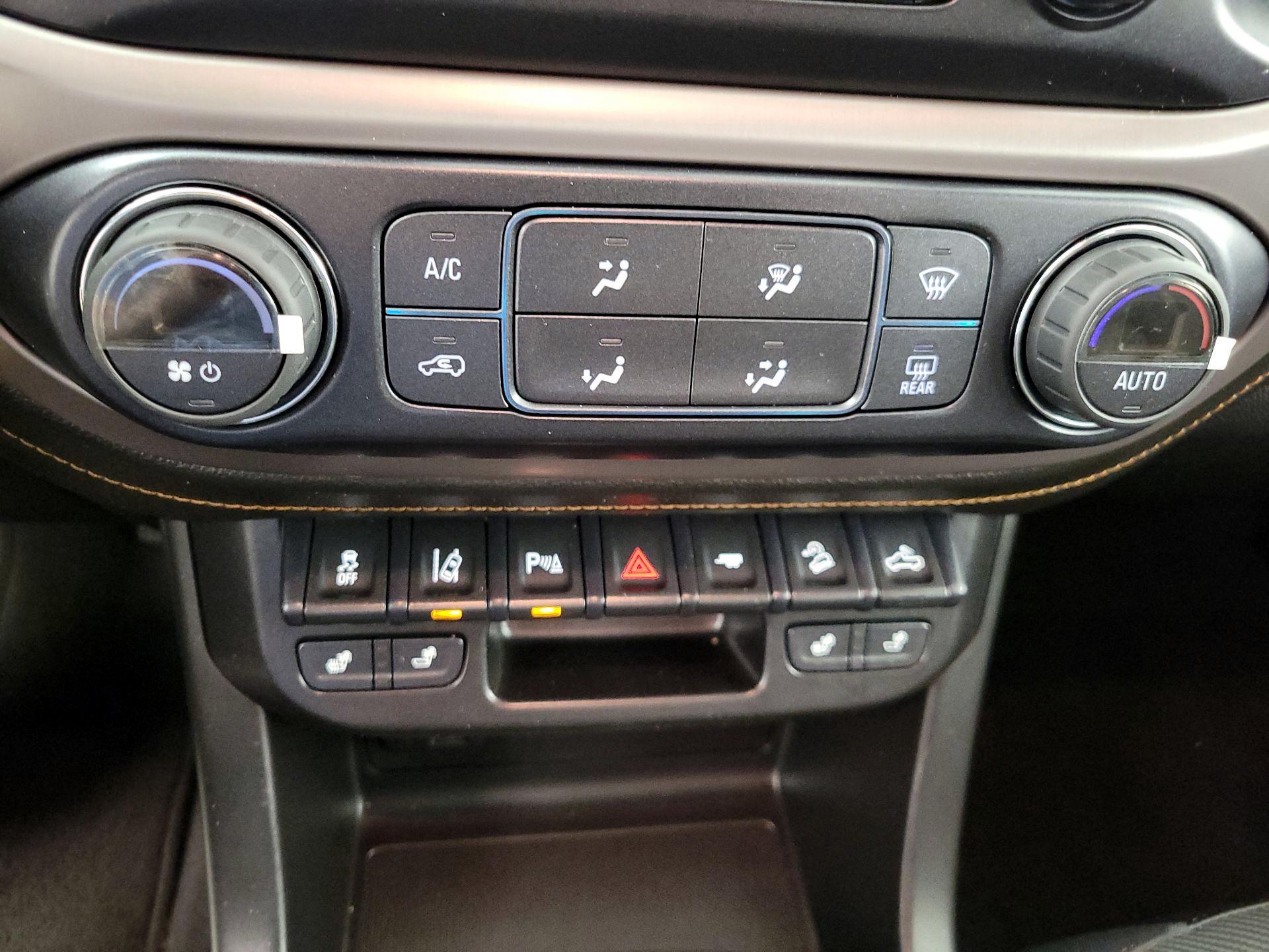 Thumbnail: 2021 GMC Canyon - 16