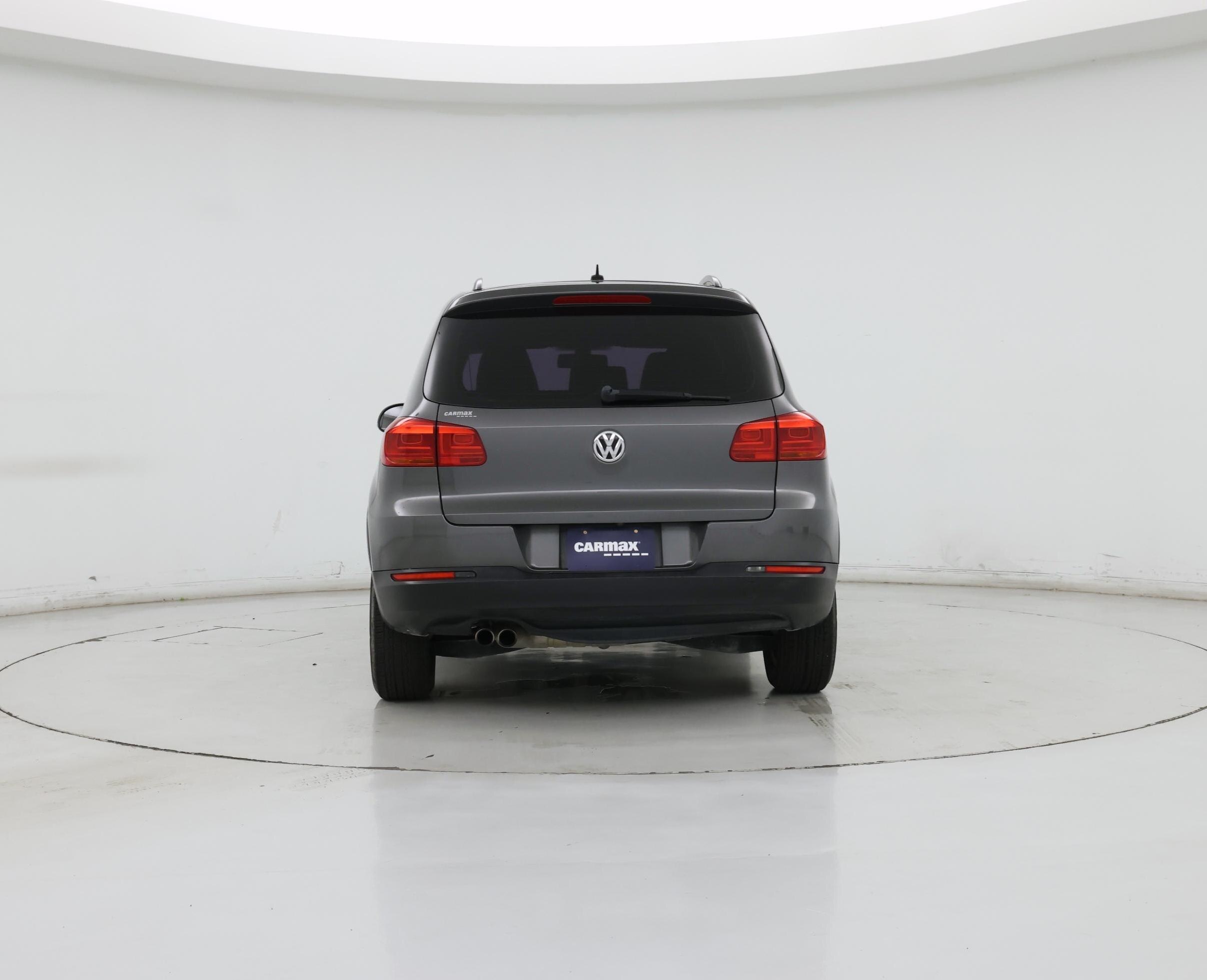 Thumbnail: 2016 Volkswagen Tiguan - 6