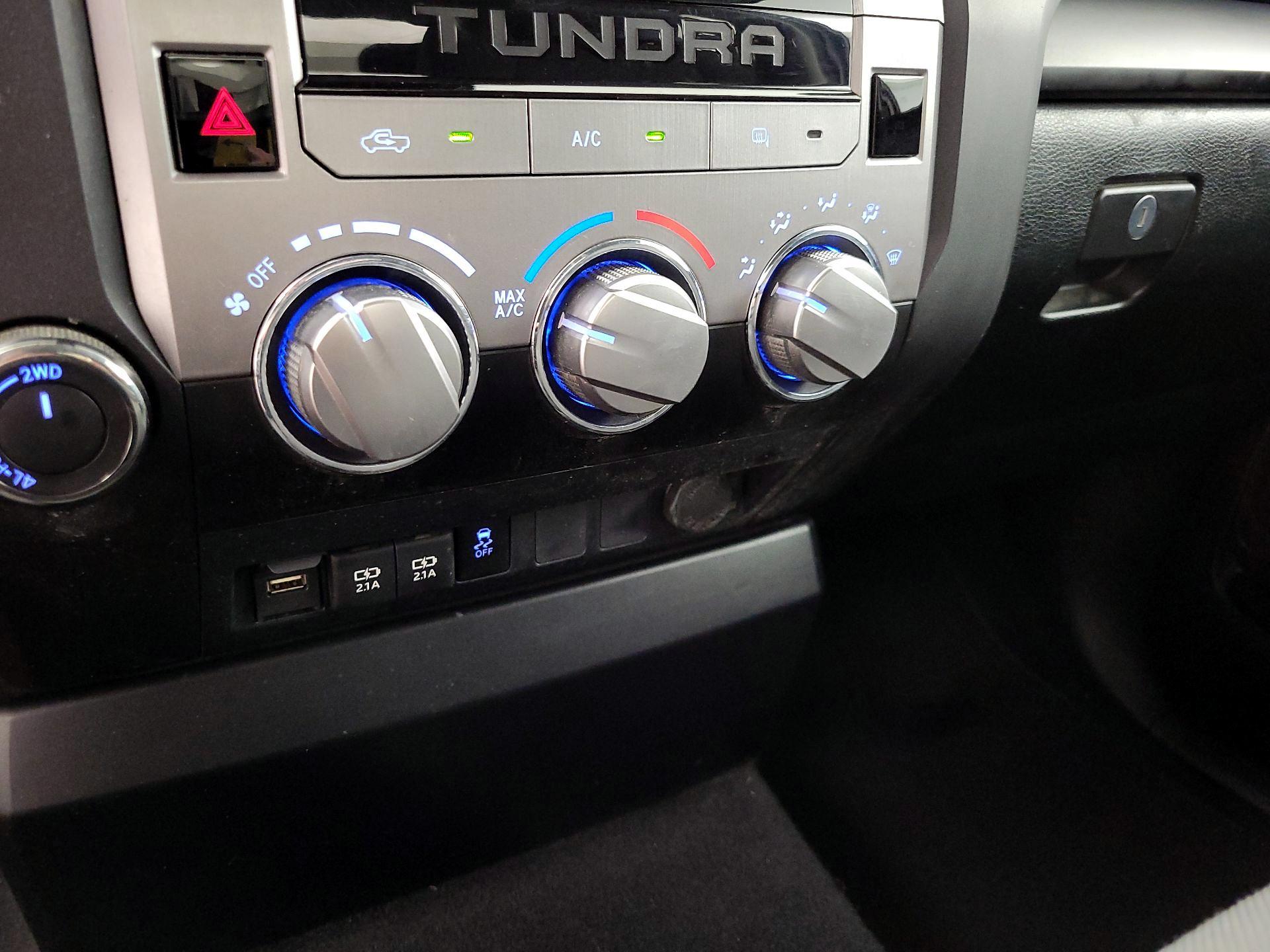 Thumbnail: 2020 Toyota Tundra - 16