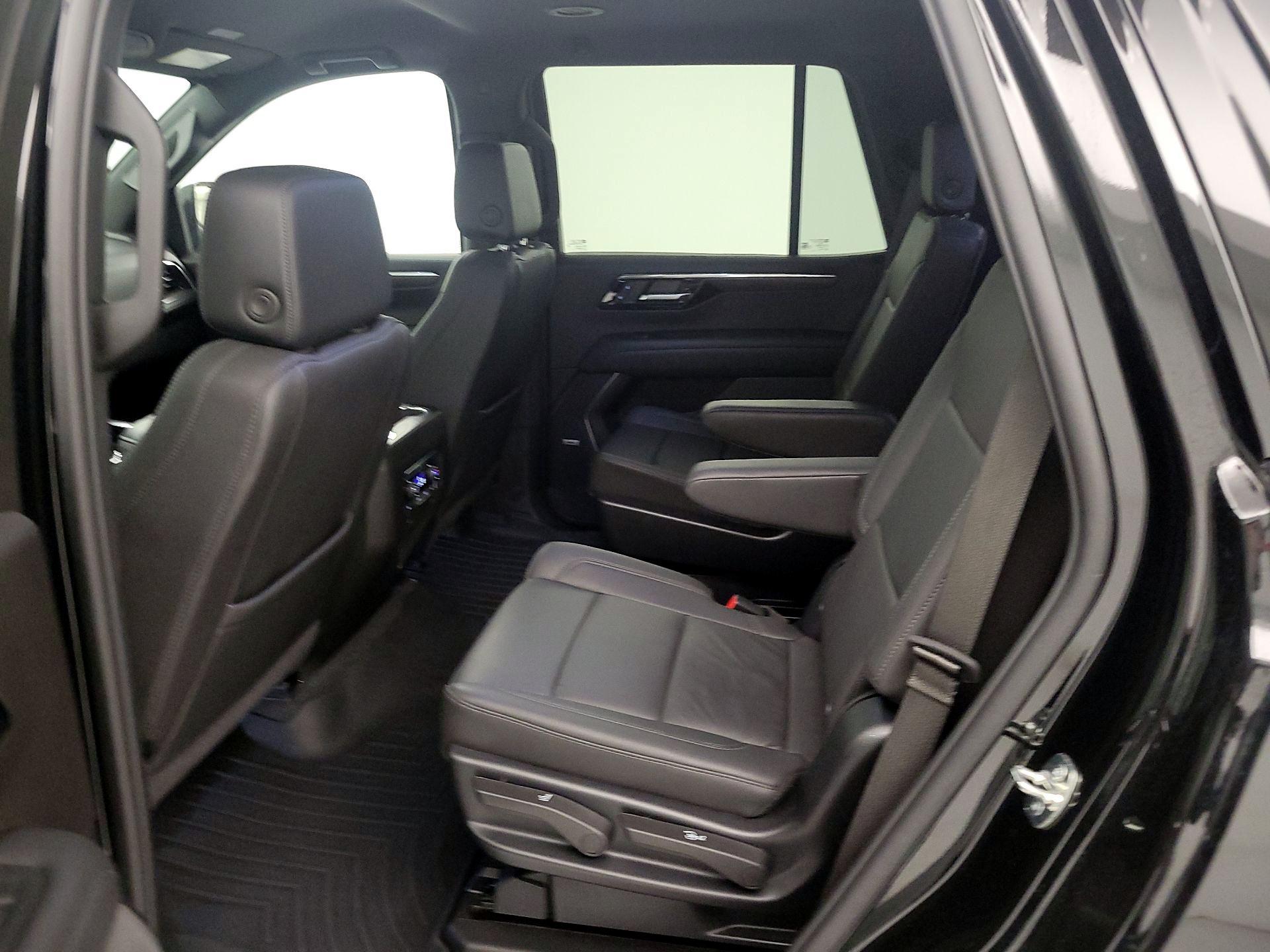 Thumbnail: 2025 Chevrolet Tahoe - 19