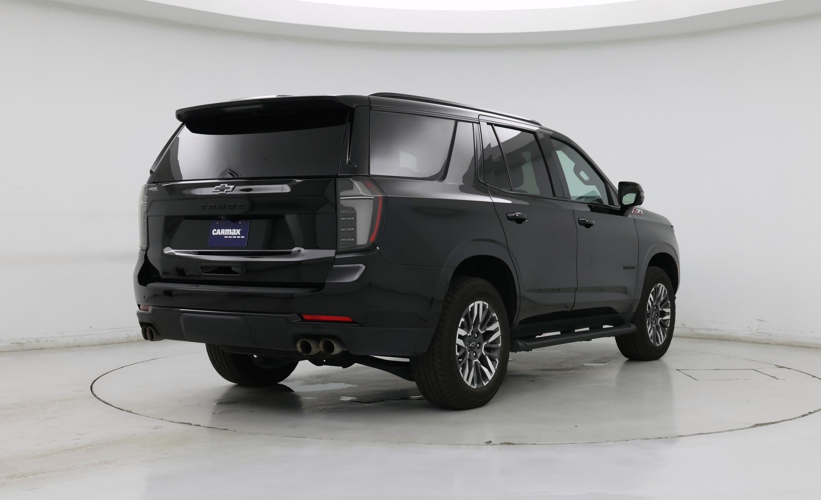 Thumbnail: 2025 Chevrolet Tahoe - 8