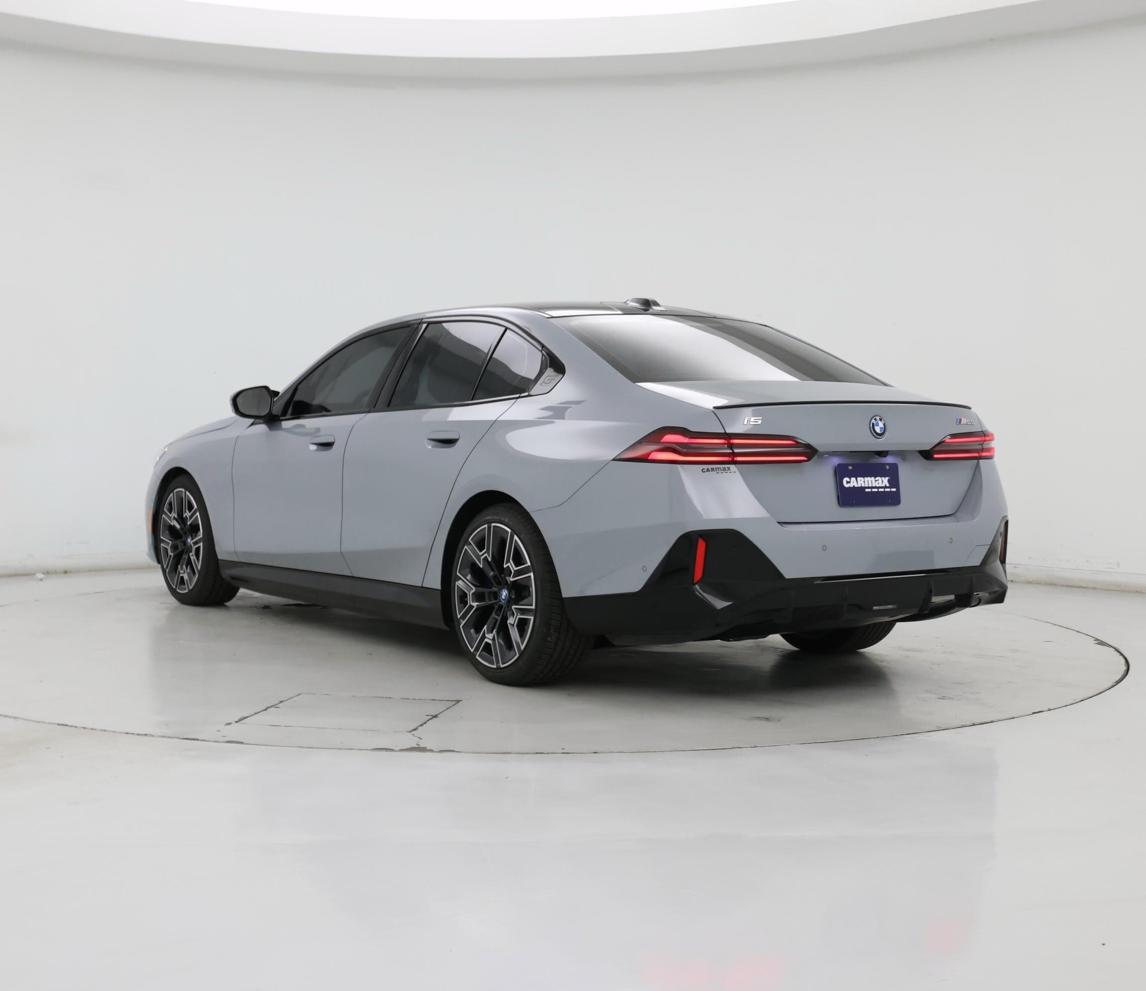 Thumbnail: 2024 BMW i5 - 2
