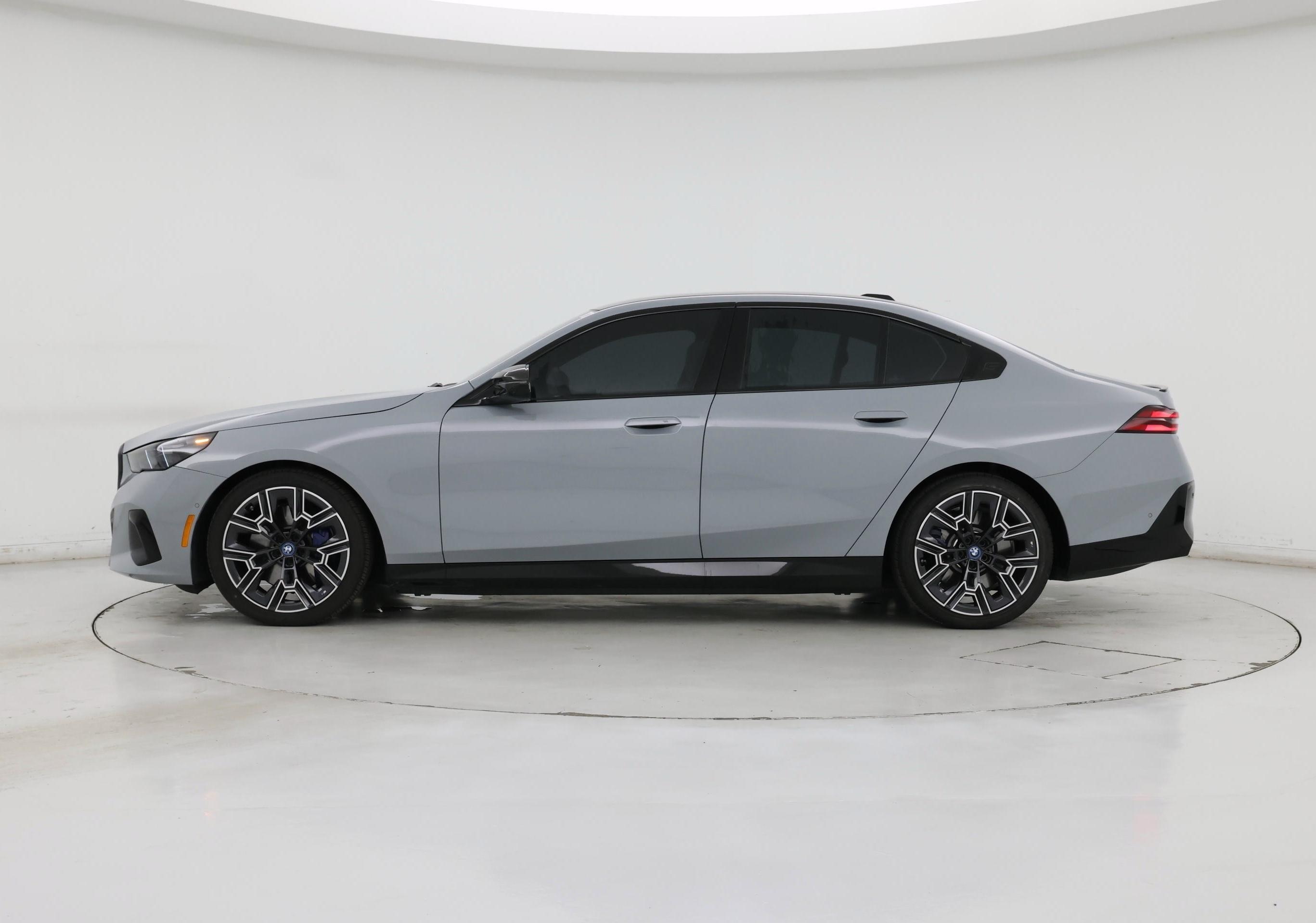 Thumbnail: 2024 BMW i5 - 3