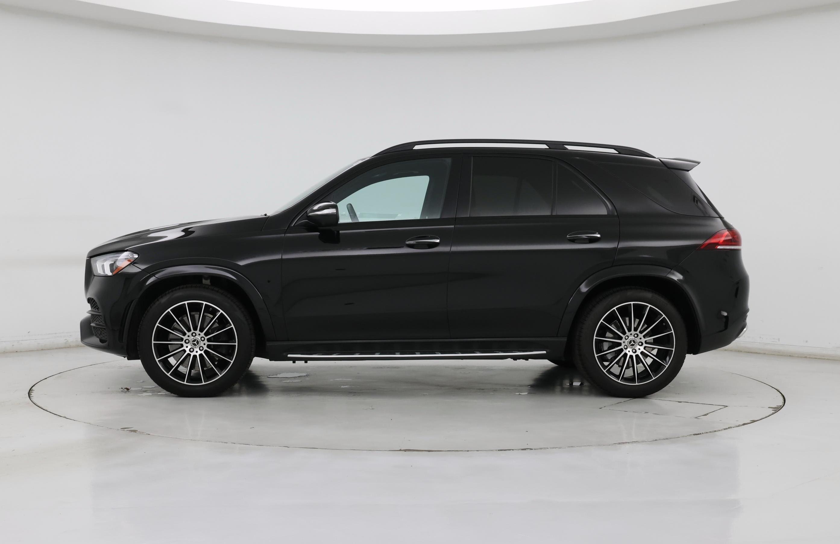 Thumbnail: 2021 Mercedes-Benz GLE - 3