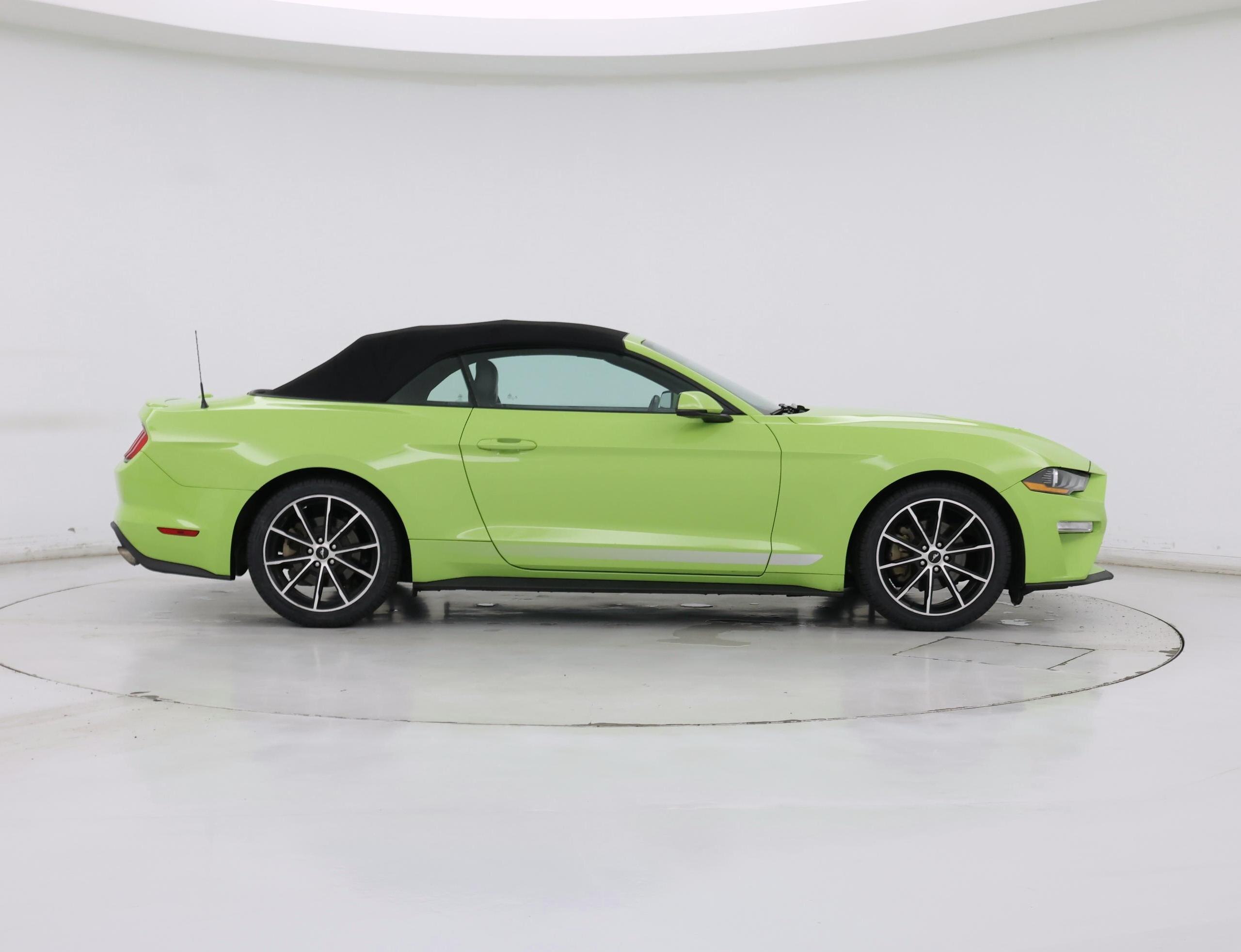 Thumbnail: 2020 Ford Mustang - 7
