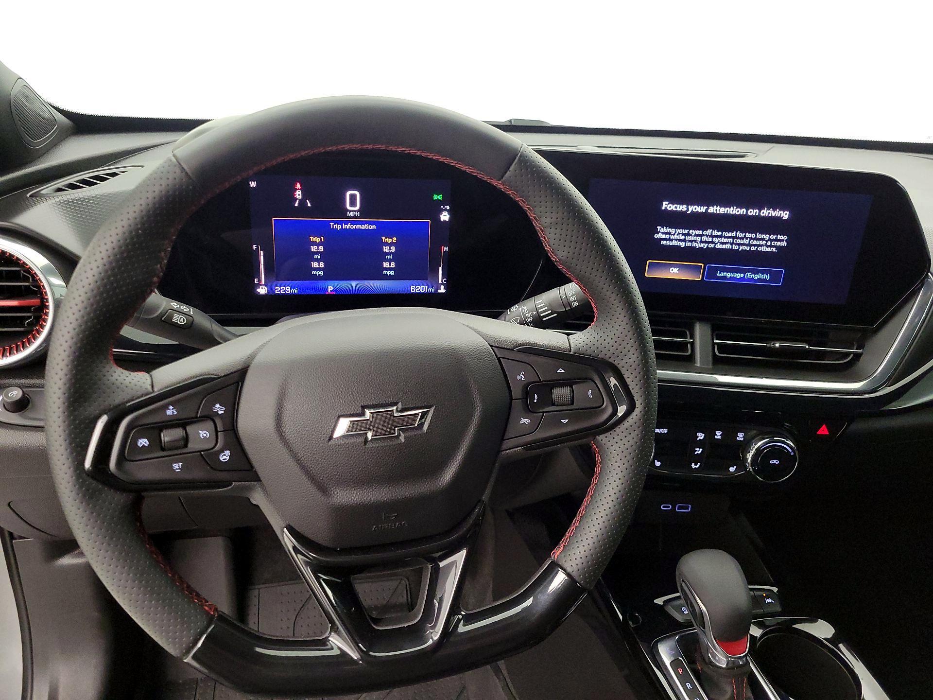Thumbnail: 2025 Chevrolet Trax - 10
