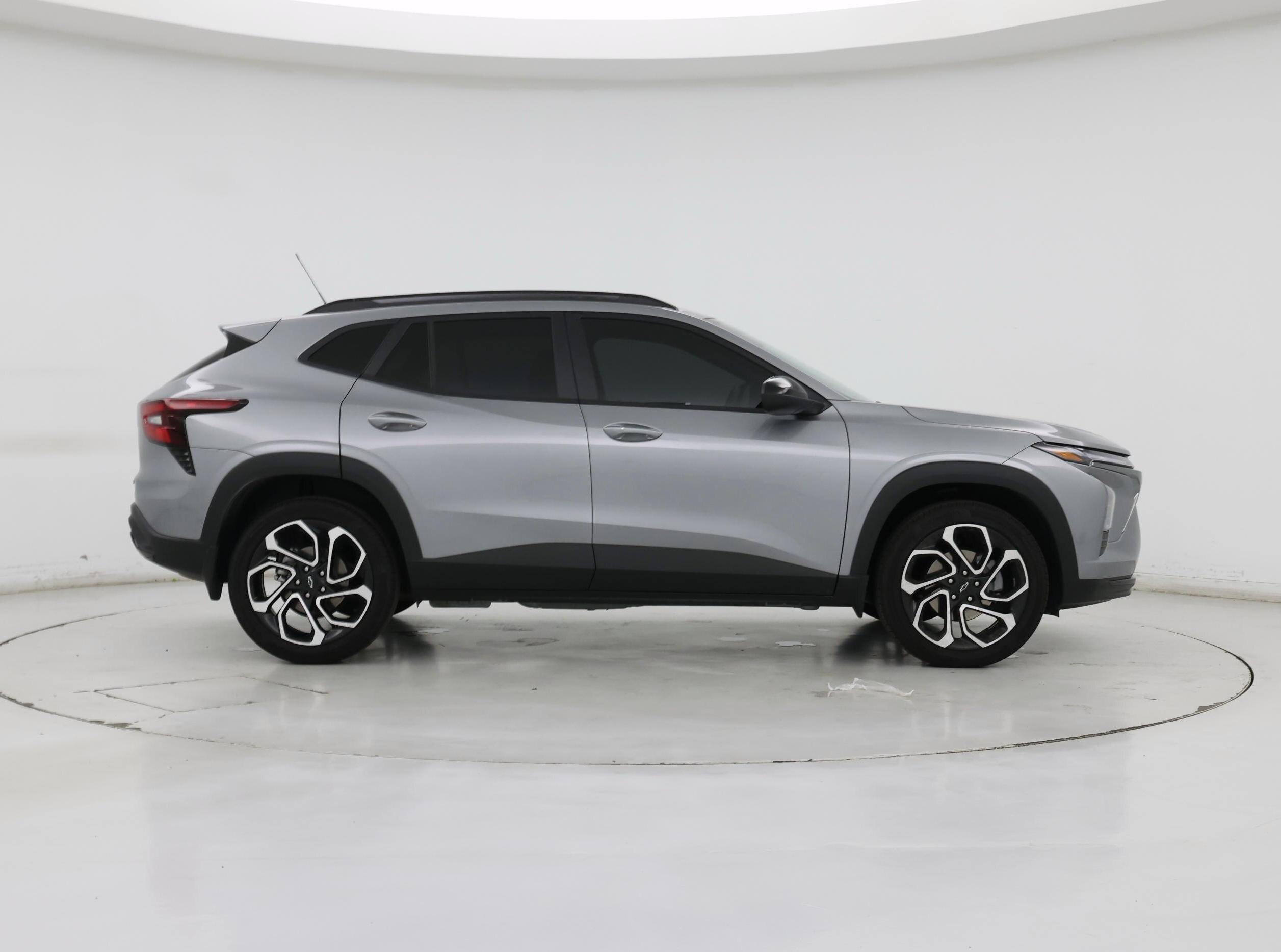 Thumbnail: 2025 Chevrolet Trax - 7
