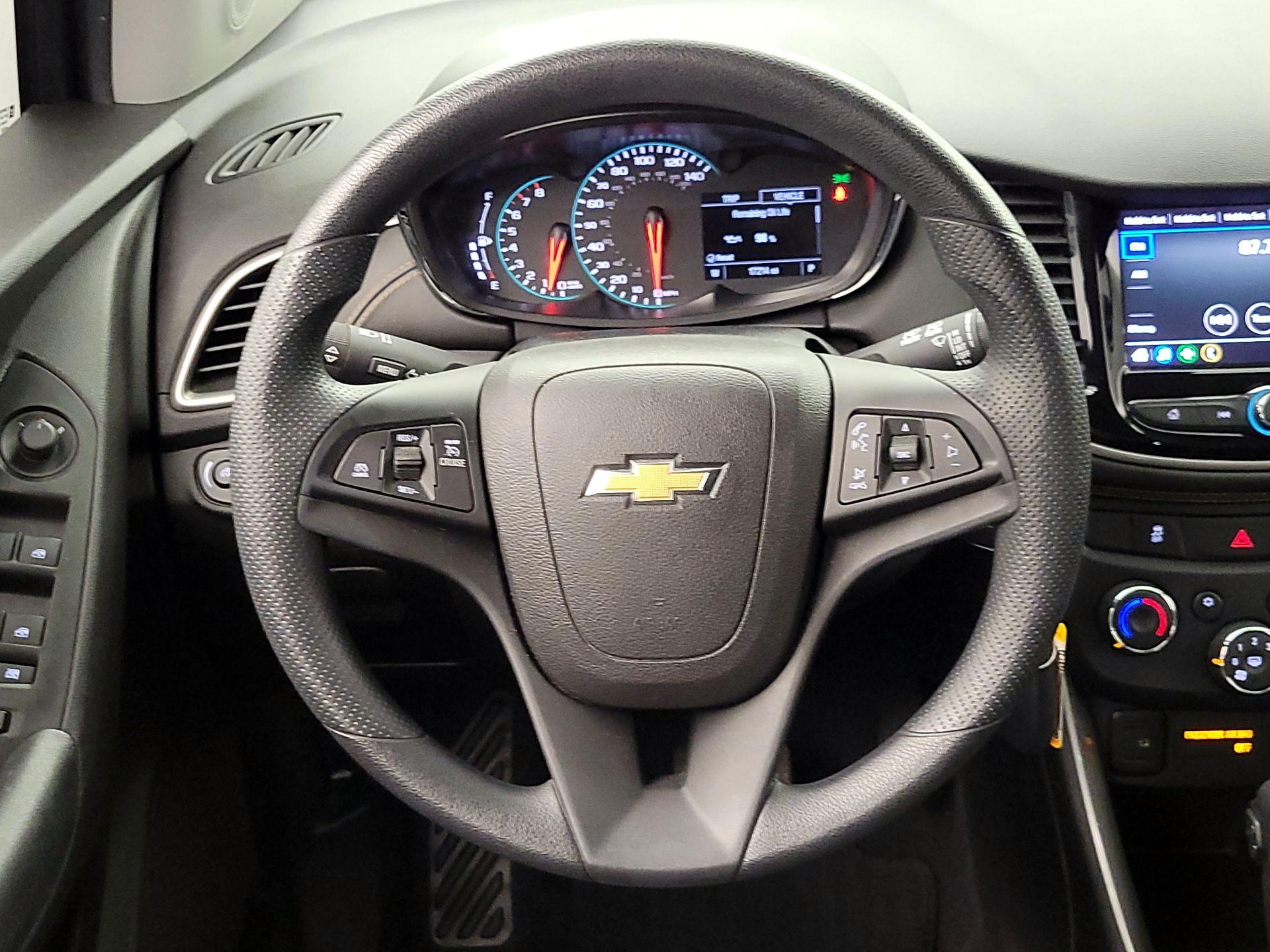 Thumbnail: 2020 Chevrolet Trax - 10