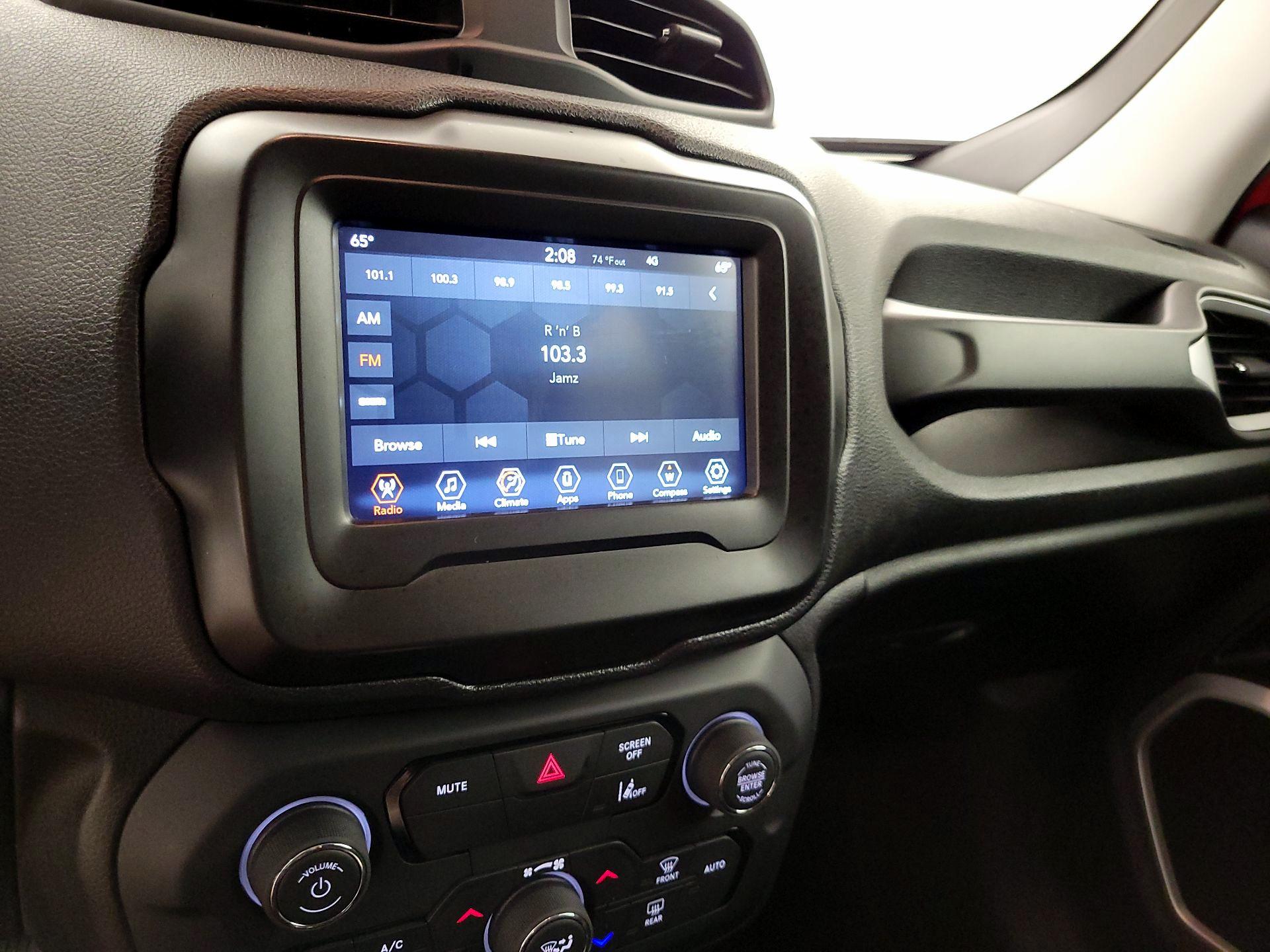 Thumbnail: 2021 Jeep Renegade - 15