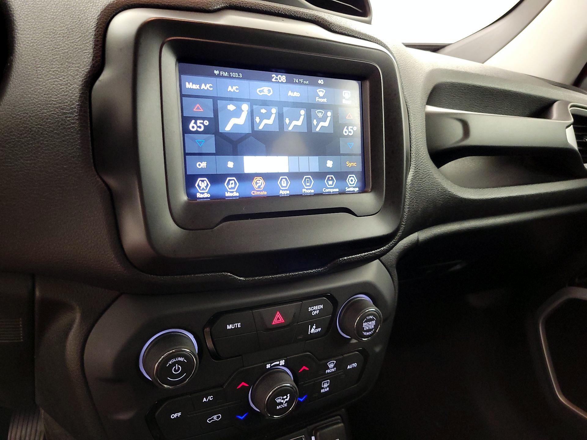 Thumbnail: 2021 Jeep Renegade - 16
