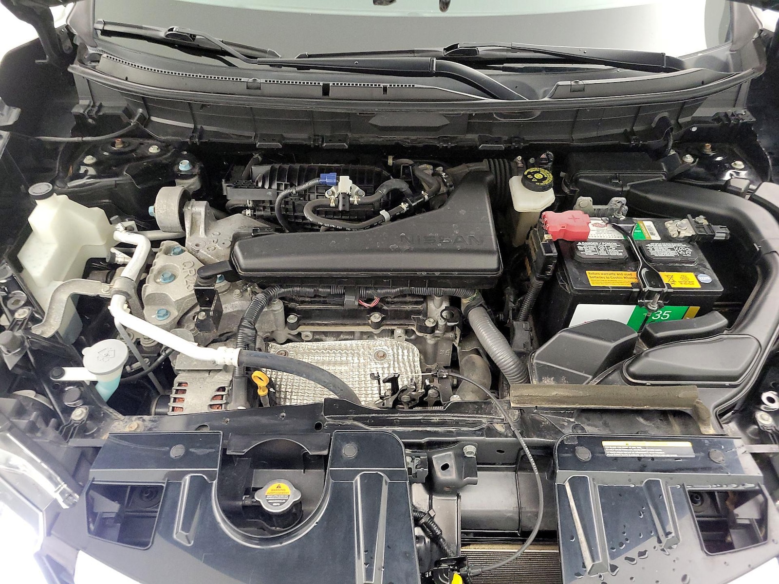 2017 Nissan Rogue SV - Photo 22