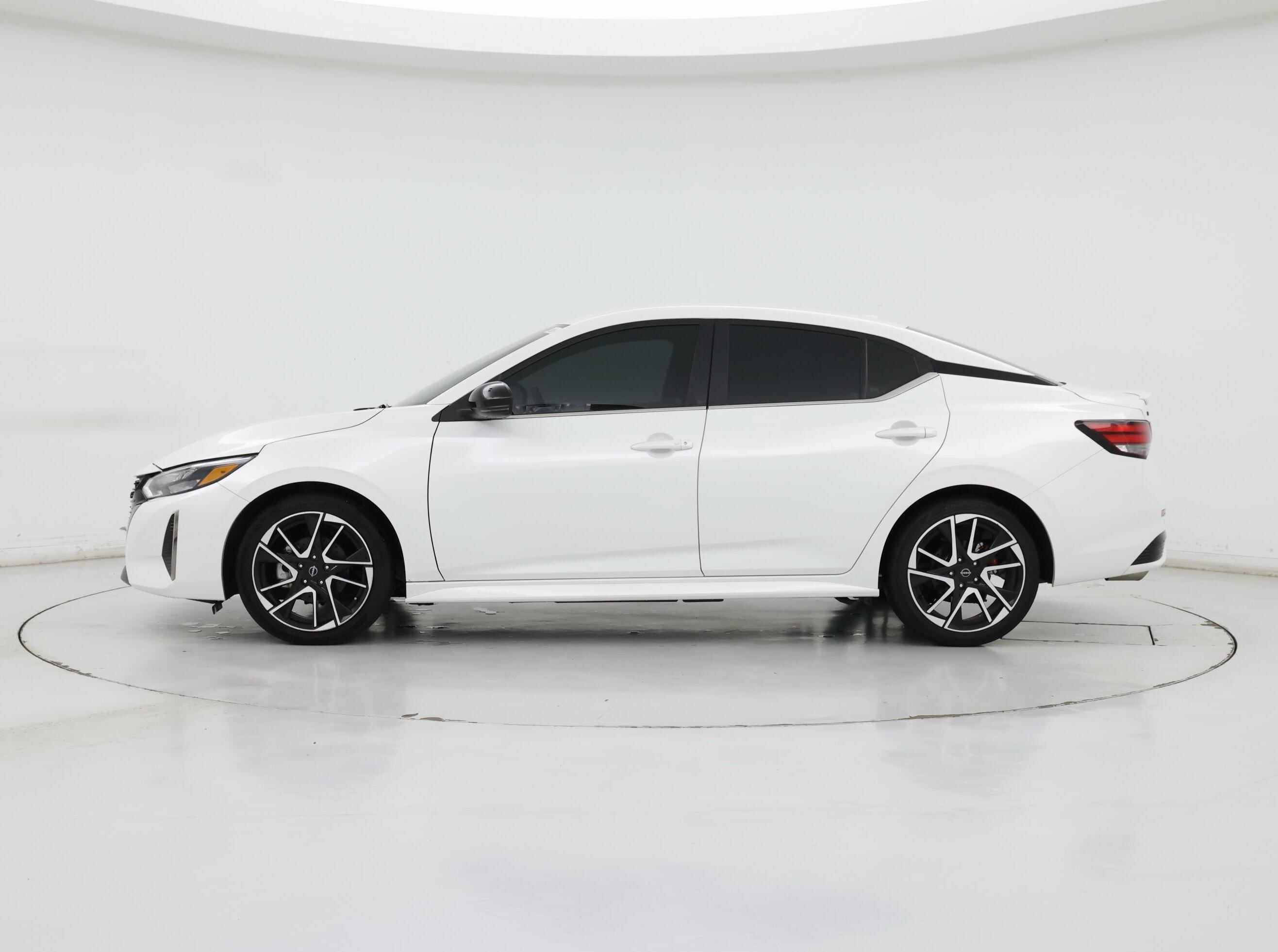 Thumbnail: 2024 Nissan Sentra - 3