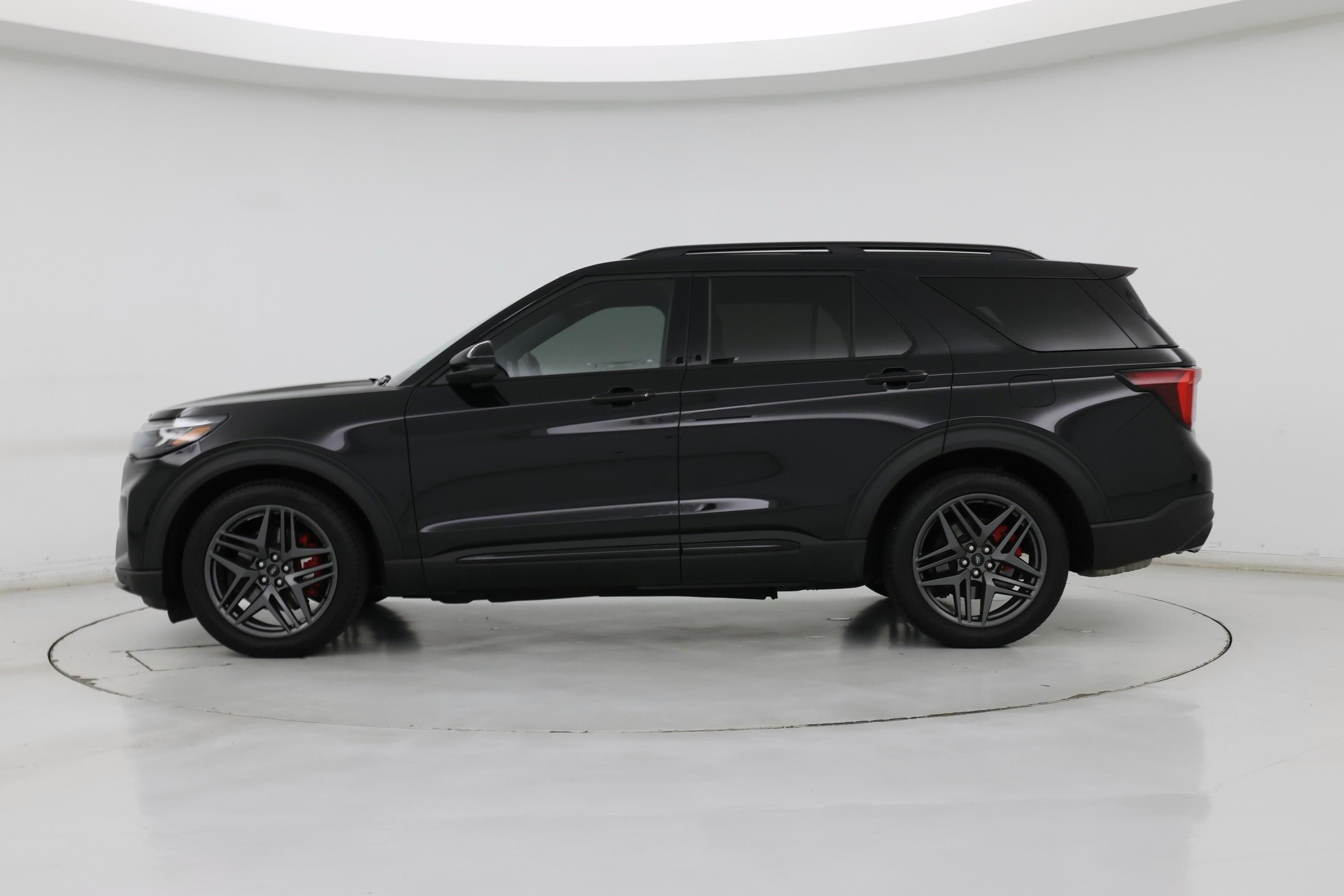 Thumbnail: 2025 Ford Explorer - 3