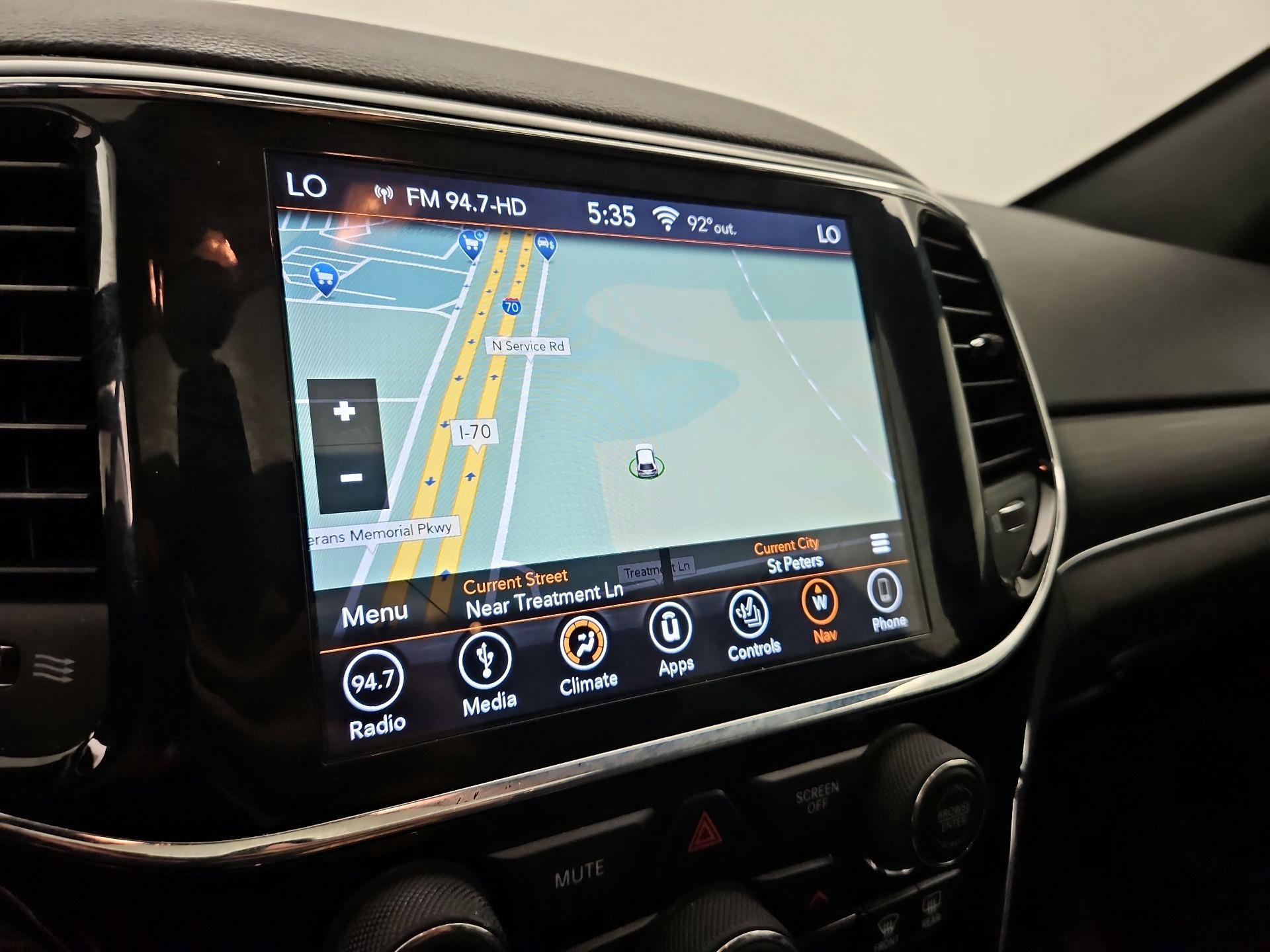 Thumbnail: 2019 Jeep Grand Cherokee - 14