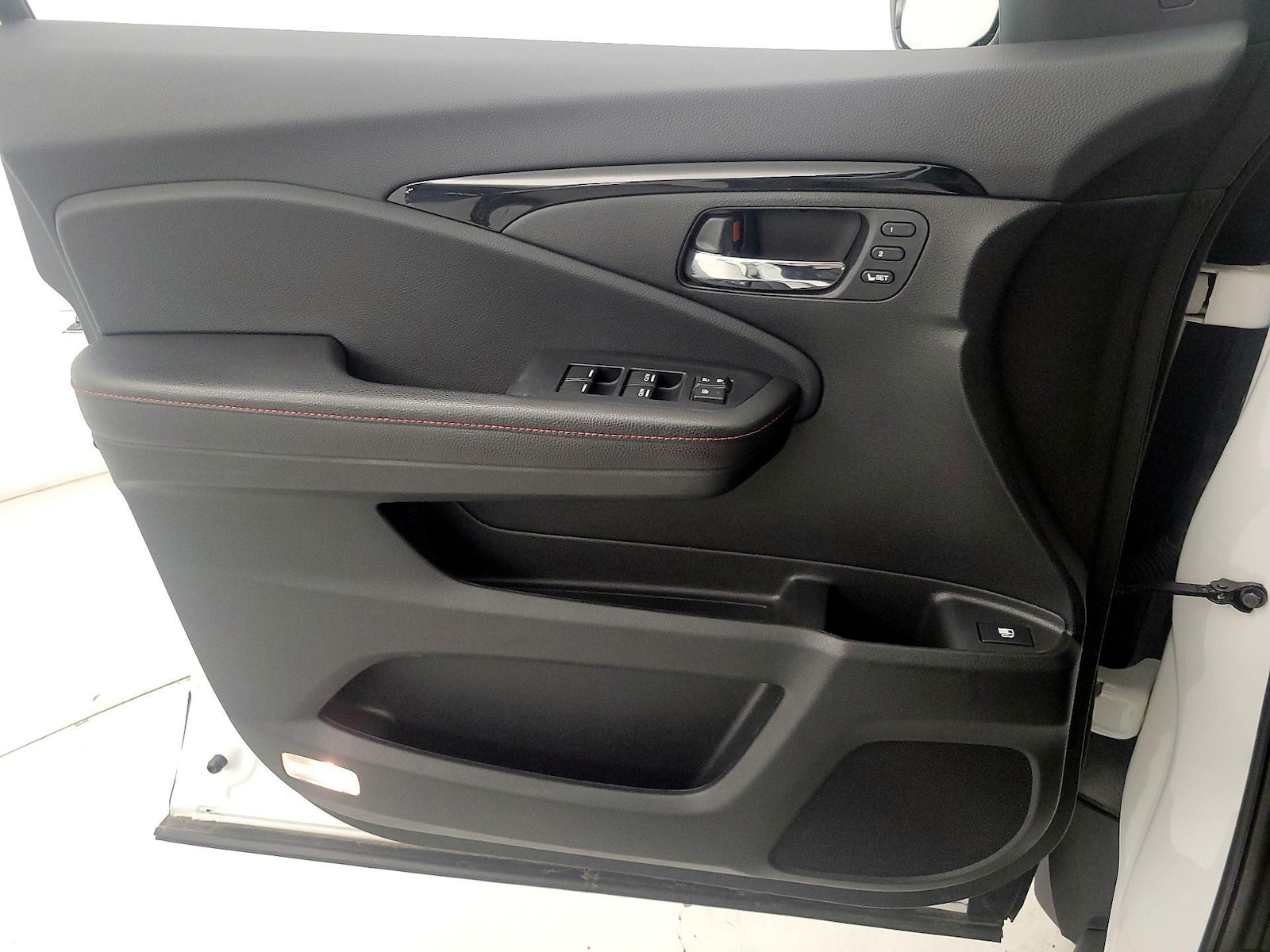 2022 Honda Ridgeline Black Edition - Photo 13