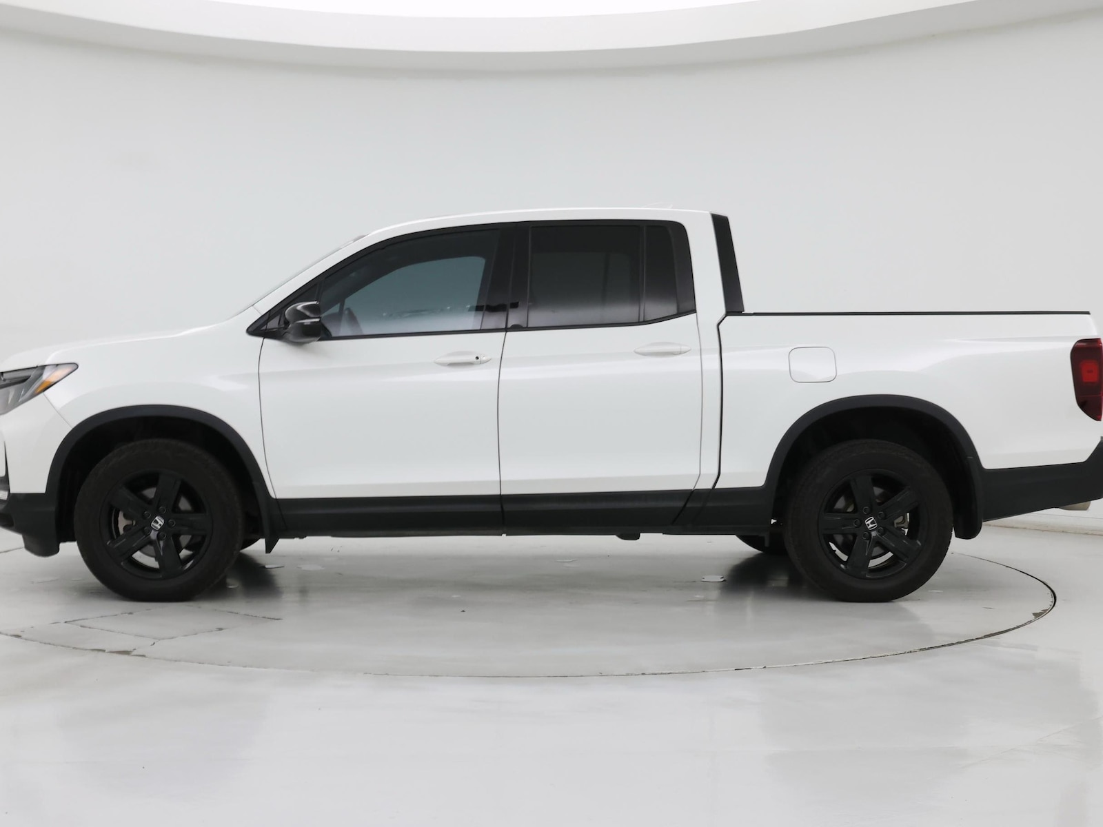 2022 Honda Ridgeline Black Edition - Photo 4
