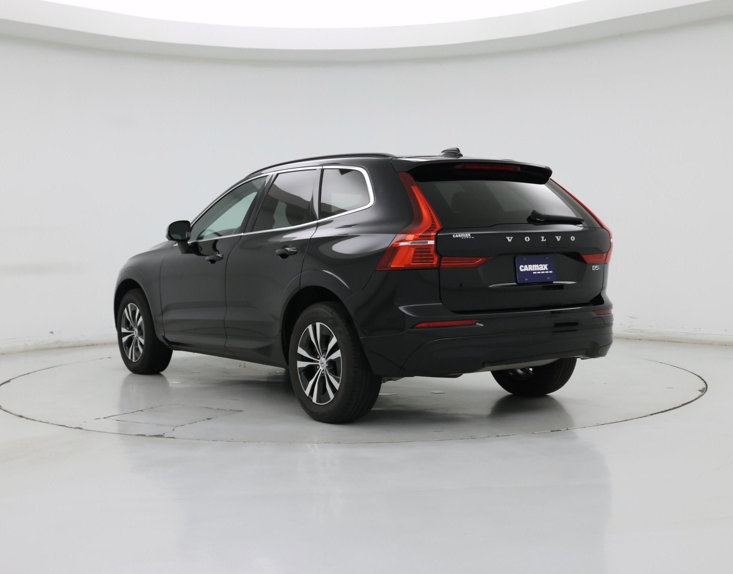 Thumbnail: 2023 Volvo XC60 - 2