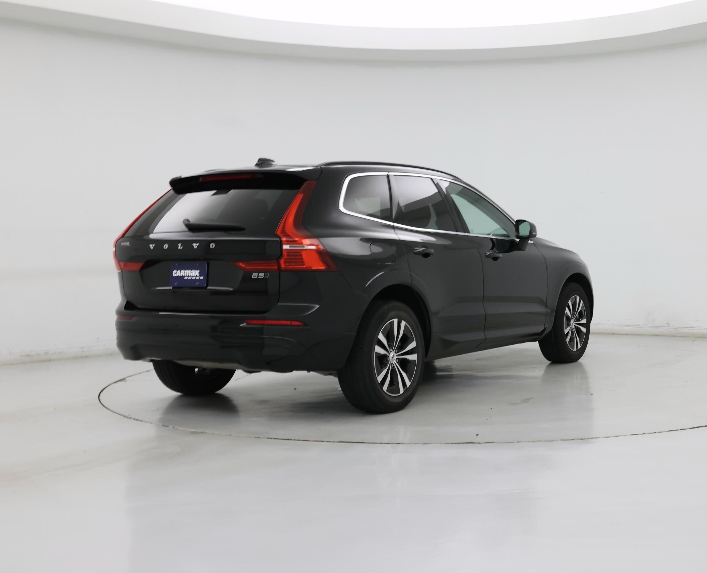 Thumbnail: 2023 Volvo XC60 - 8