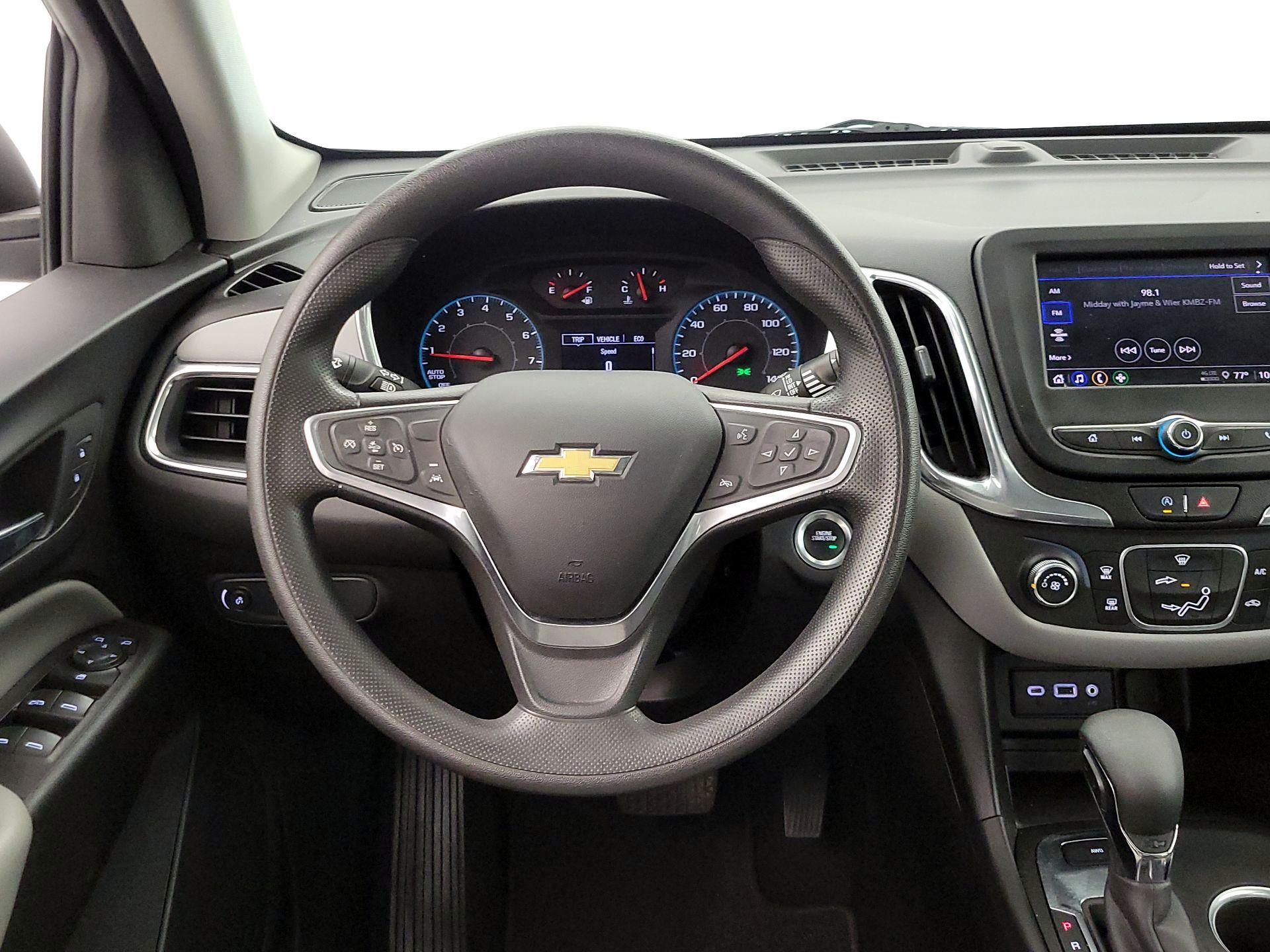 Thumbnail: 2022 Chevrolet Equinox - 10